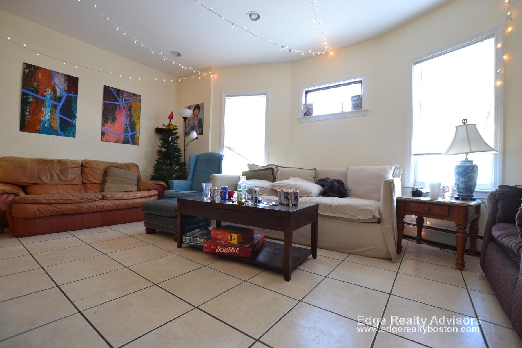 6 bed, 2 bath apartment for rent at 90 Allston St Unit 1, Allston — photo 5 of 14