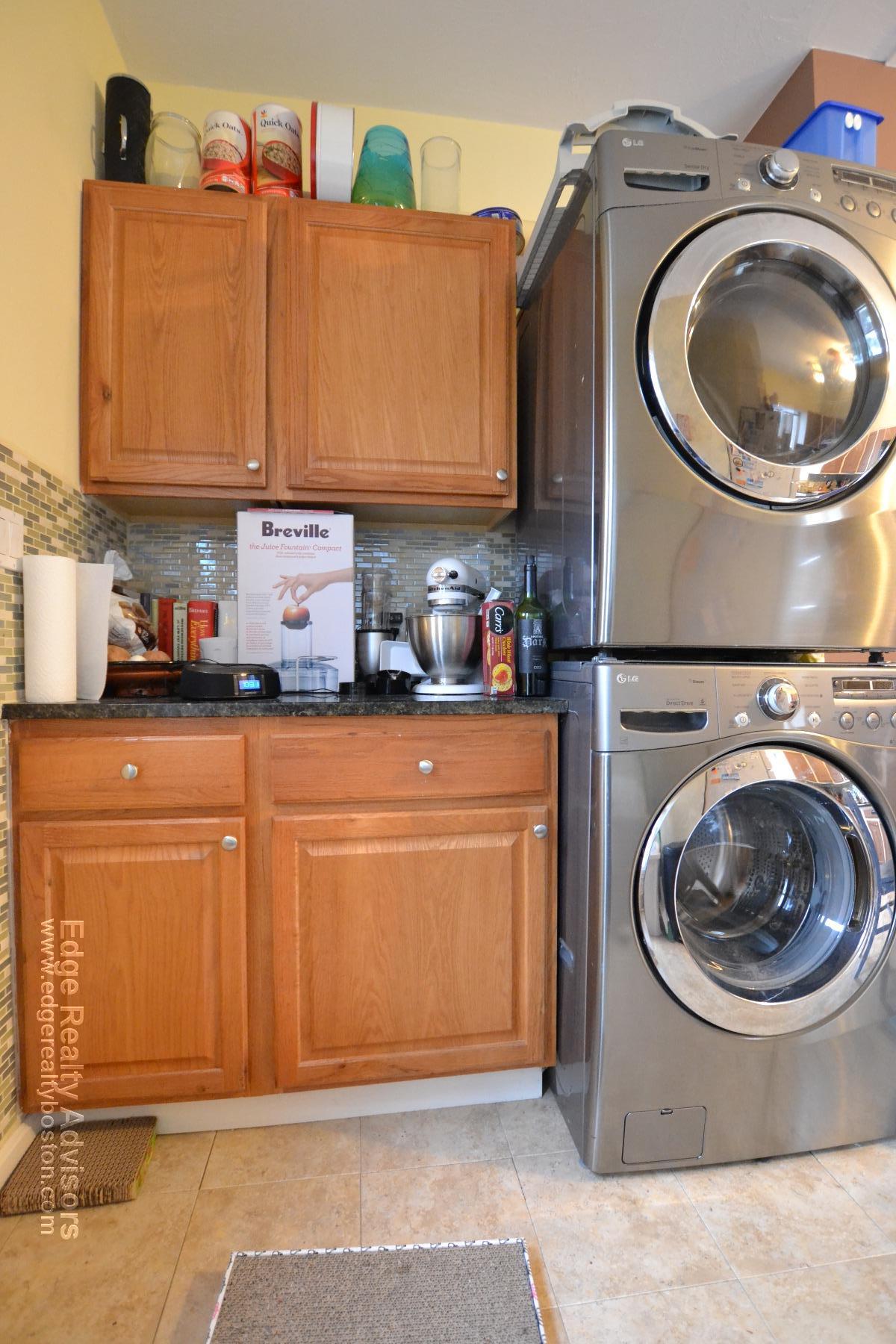 4 bed, 2 bath apartment for rent at 74 Etna St Unit 2, Brighton — photo 6 of 12