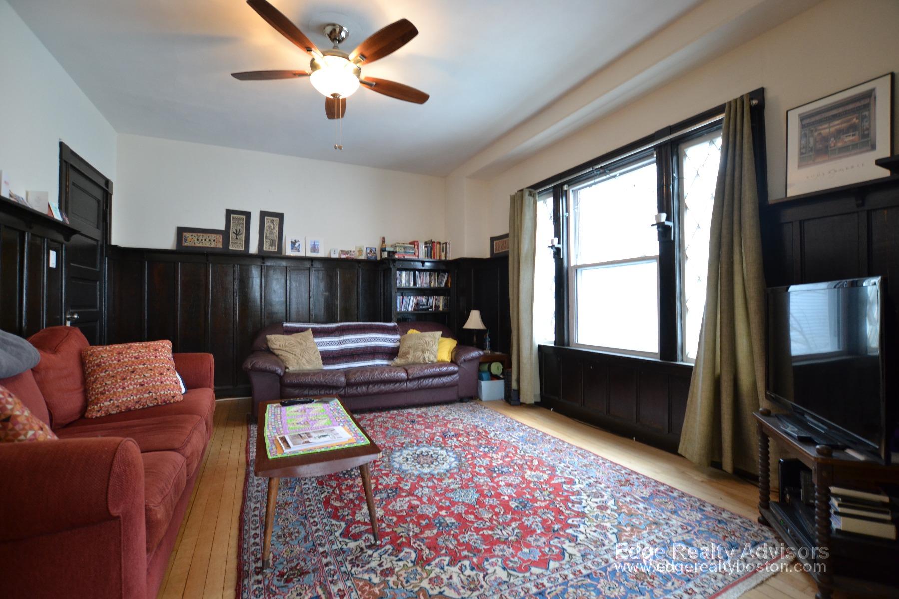 4 bed, 2 bath apartment for rent at 74 Etna St Unit 2, Brighton — photo 7 of 12