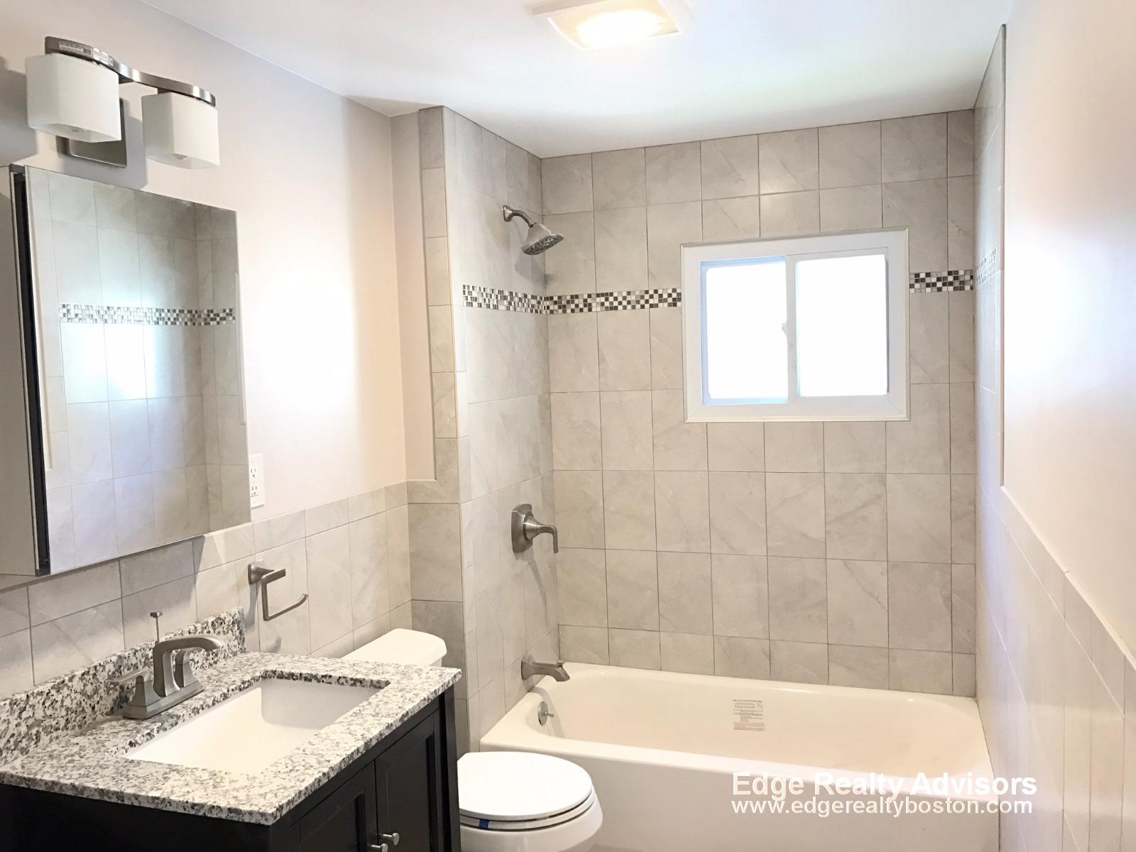 2 bed, 1 bath apartment for rent at 125 Brooks St Unit 1, Brighton — photo 4 of 14