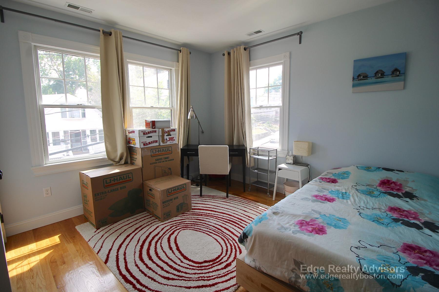 3 bed, 2.5 bath apartment for rent at 23 Brooksdale Rd Unit 1, Brighton — photo 11 of 19