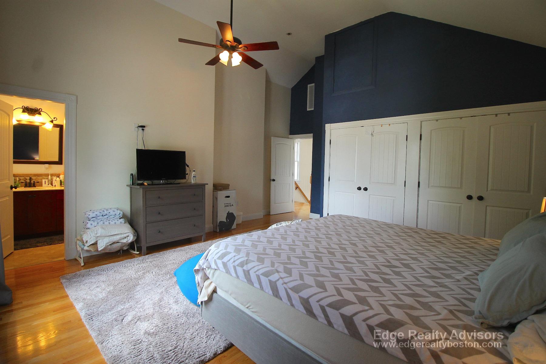 3 bed, 2.5 bath apartment for rent at 23 Brooksdale Rd Unit 1, Brighton — photo 14 of 19