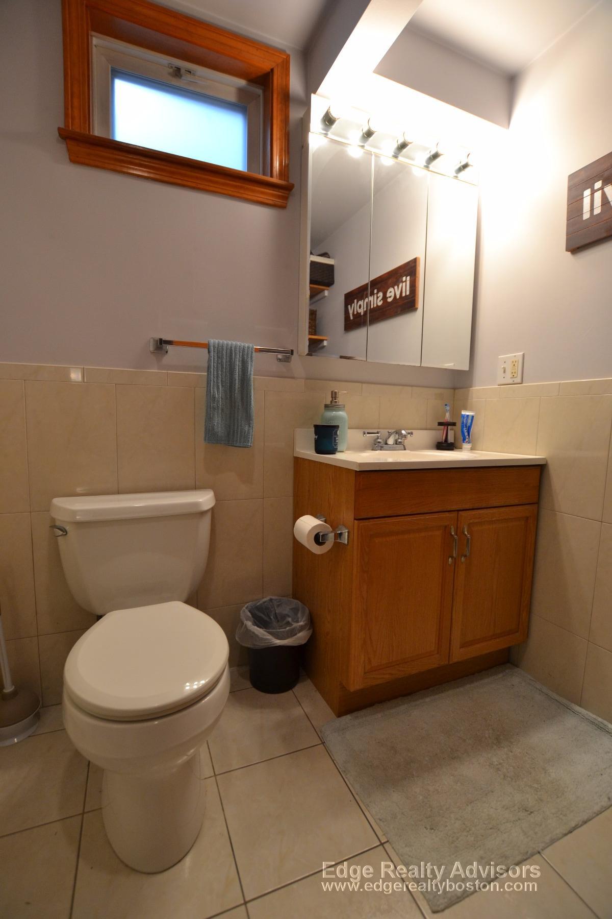 2 bed, 1 bath apartment for rent at 2 Oneil Pl Unit 1, Brighton — photo 6 of 6
