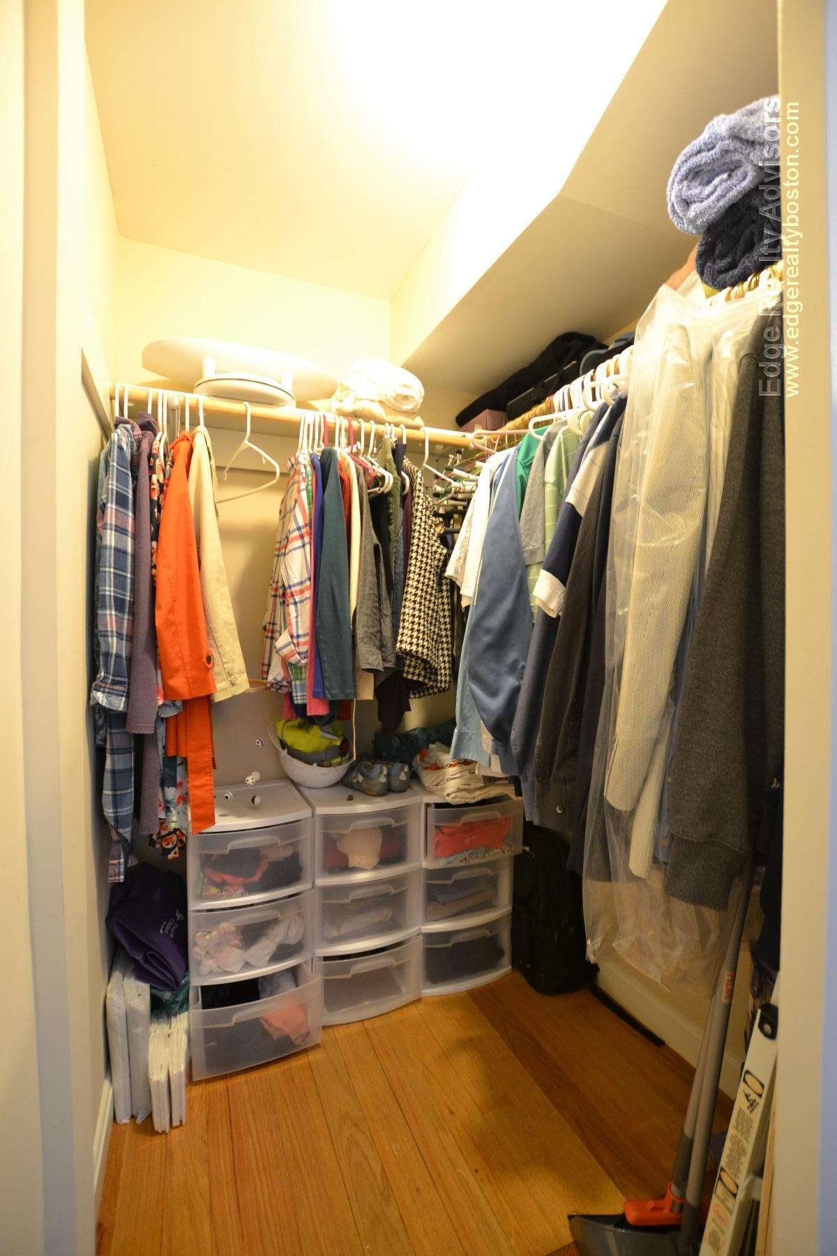 3 bed, 1.5 bath apartment for rent at 22 Shepard St Unit 2, Brighton — photo 8 of 14