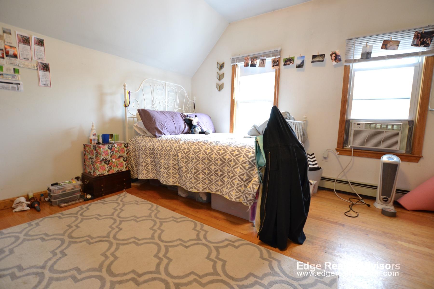 66 Brooks St, Brighton