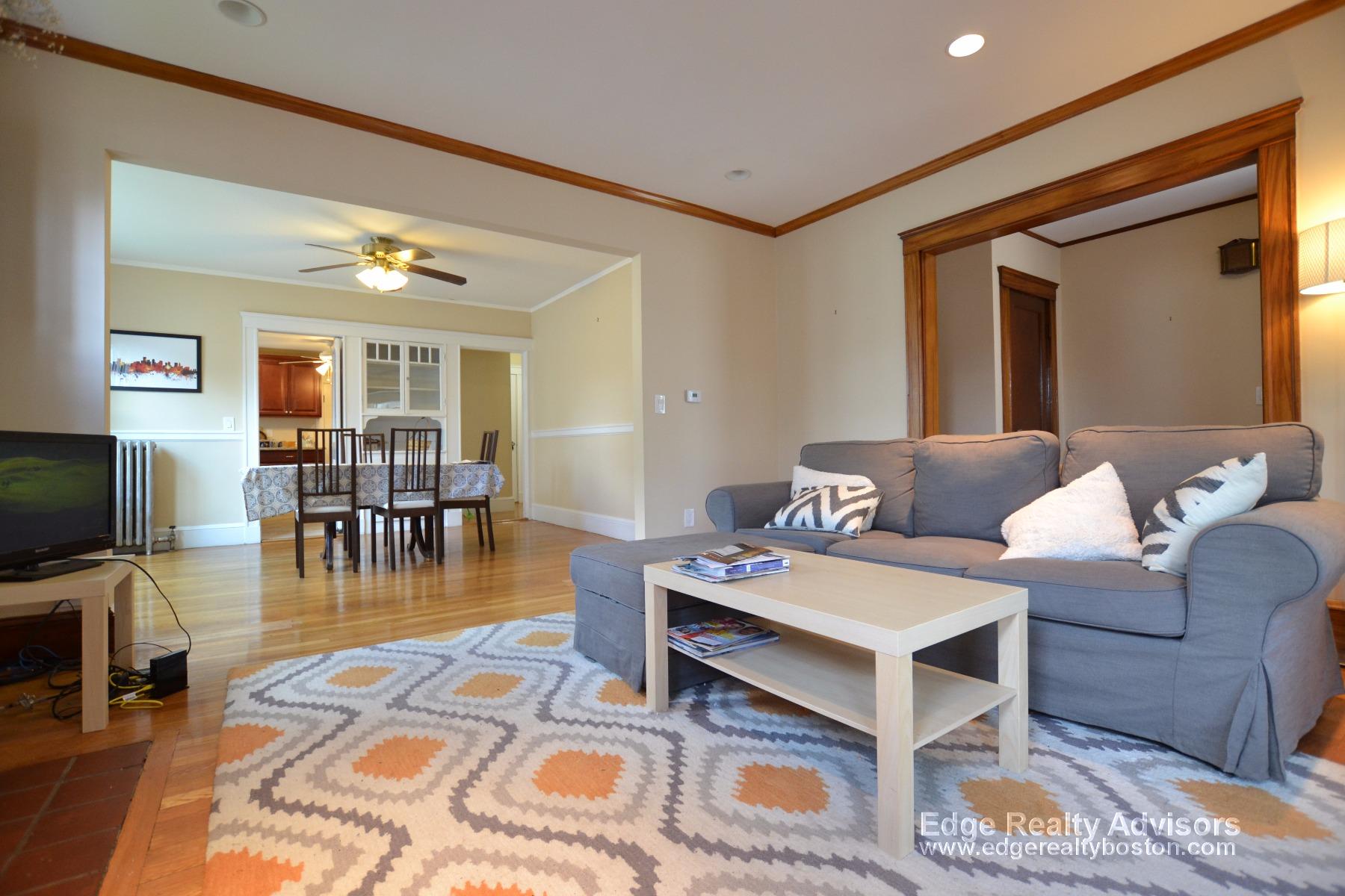 11 City View Rd, Coolidge Corner