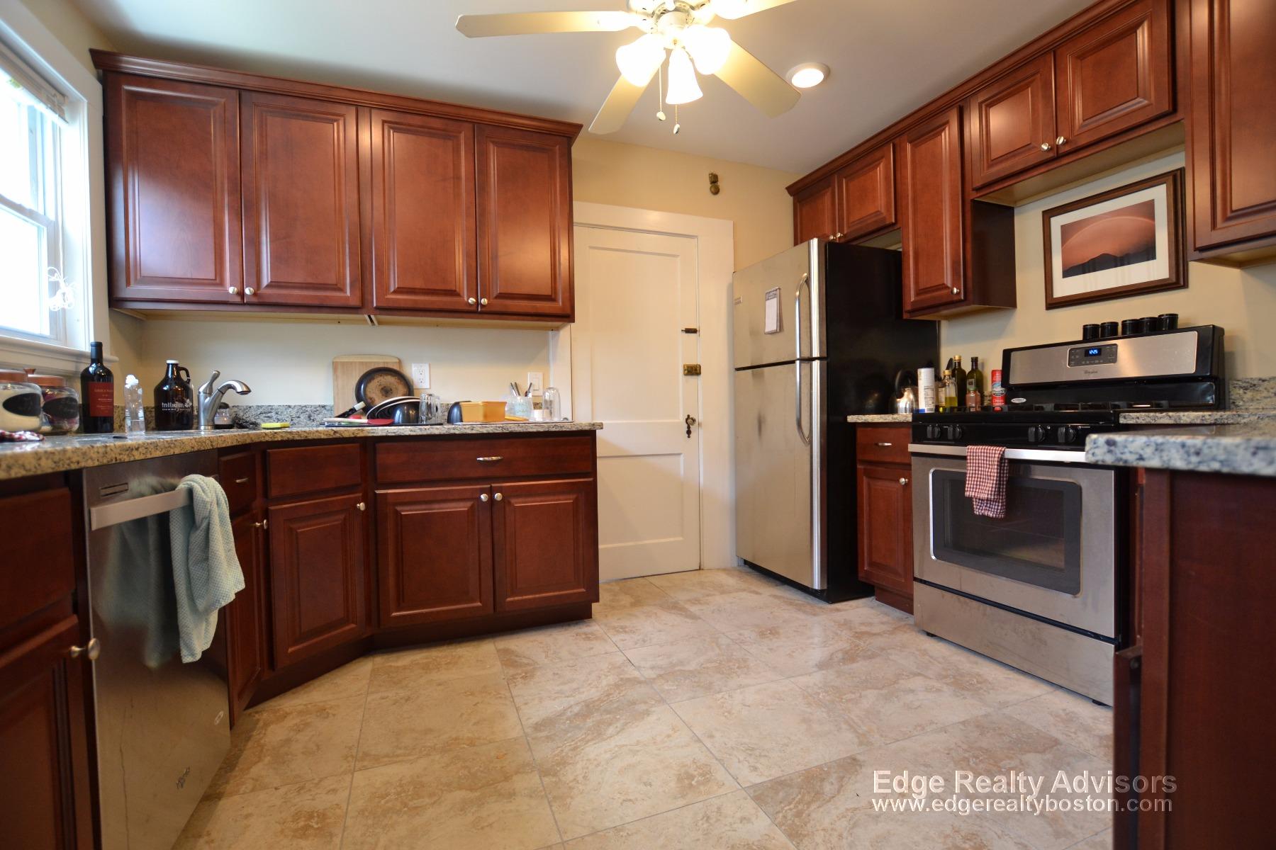 11 City View Rd, Coolidge Corner