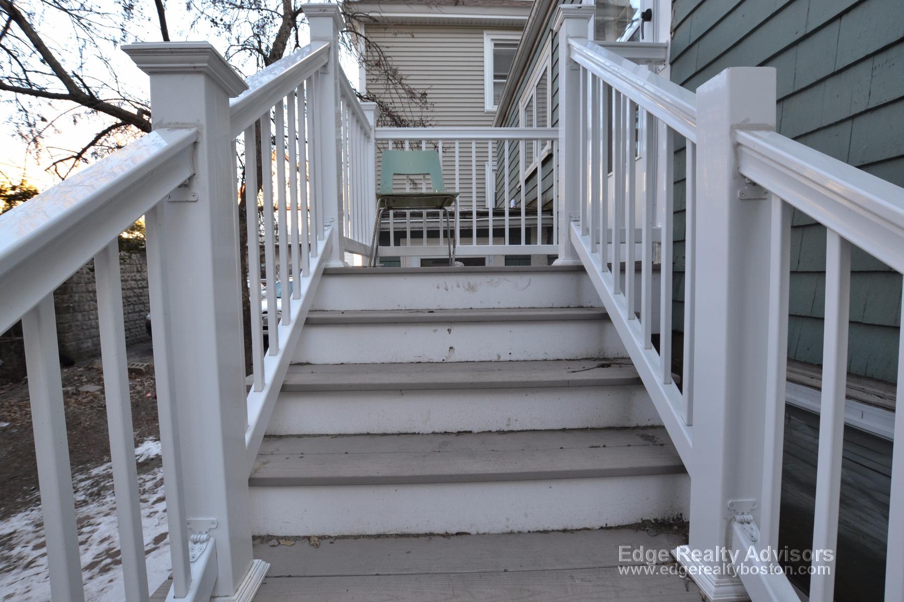 46 Ashford St, Allston