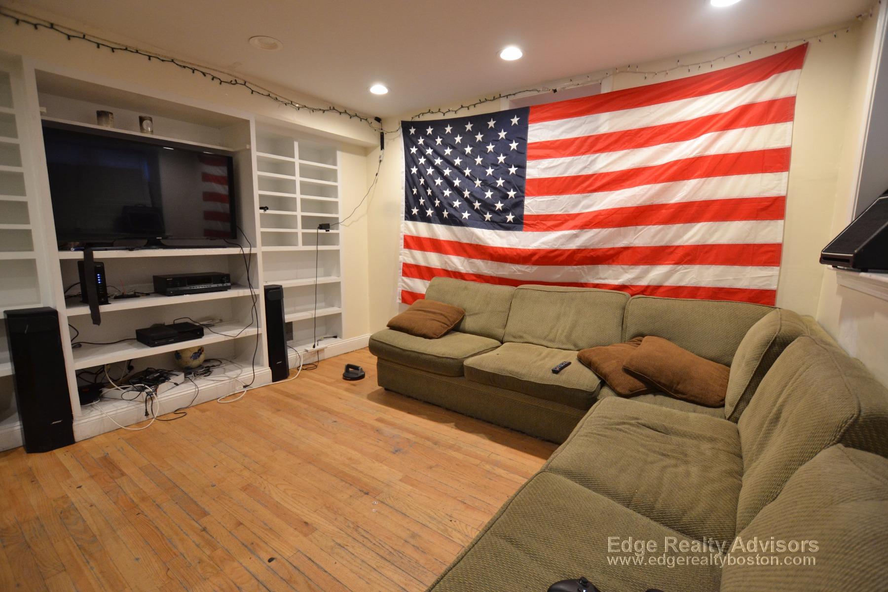 46 Ashford St, Allston