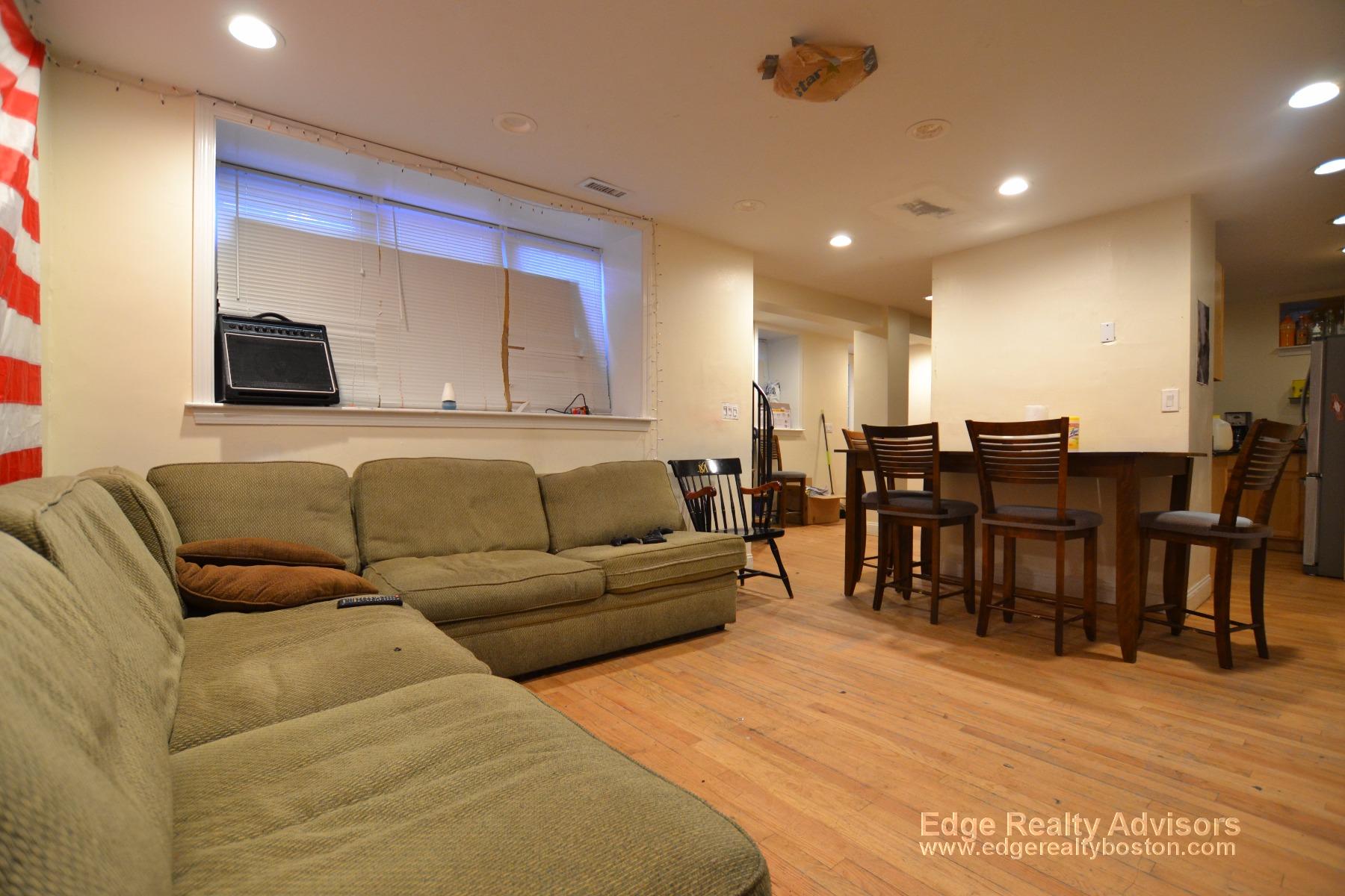 46 Ashford St, Allston