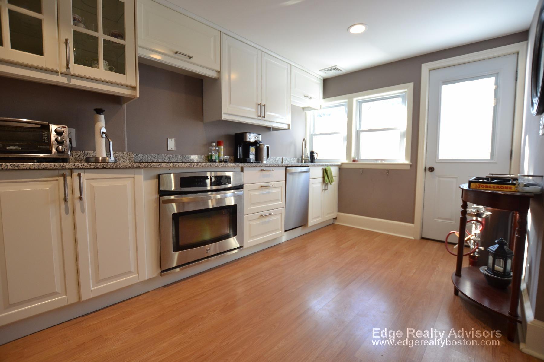 2 bed, 1 bath apartment for rent at 2 Sparhawk Unit 4A, Brighton — photo 1 of 20