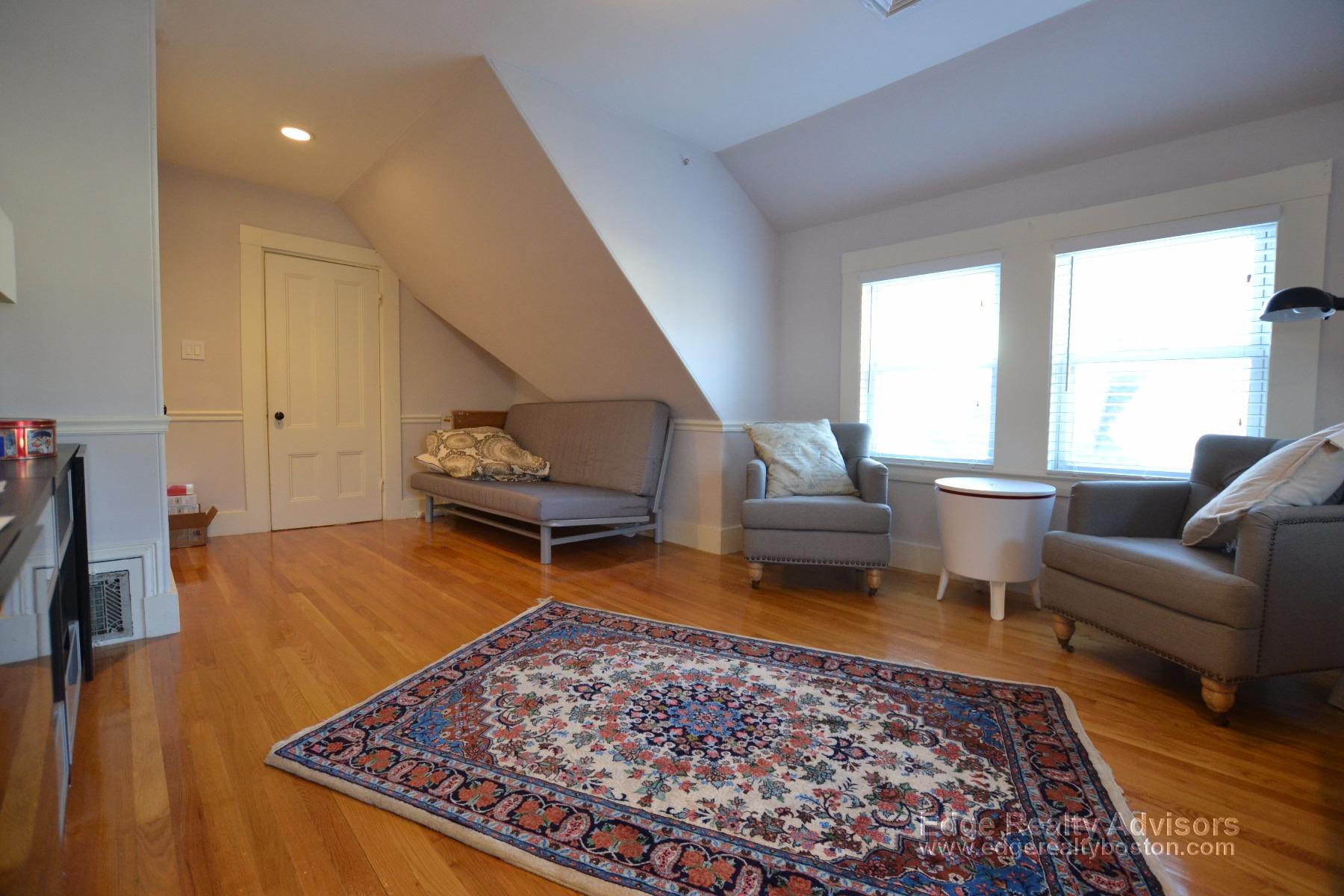 2 bed, 1 bath apartment for rent at 2 Sparhawk Unit 4A, Brighton — photo 13 of 20