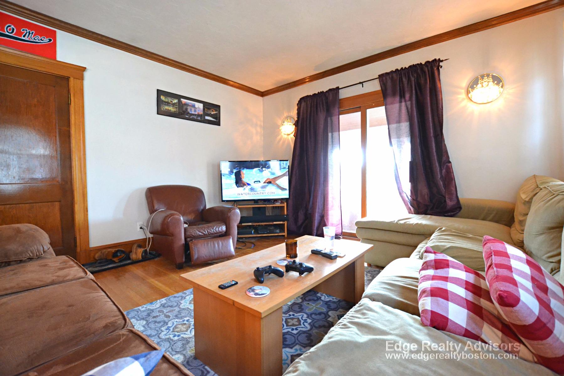 3 bed, 1 bath apartment for rent at 262 Market St Unit 1, Brighton — photo 10 of 14