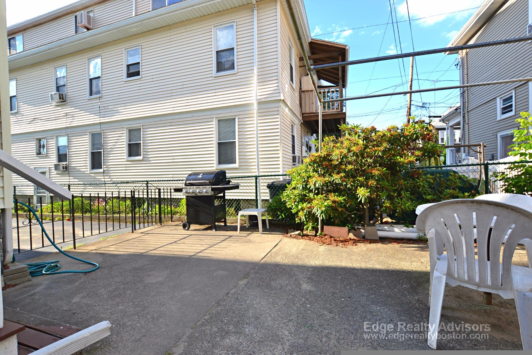3 bed, 1 bath apartment for rent at 262 Market St Unit 1, Brighton — photo 11 of 14