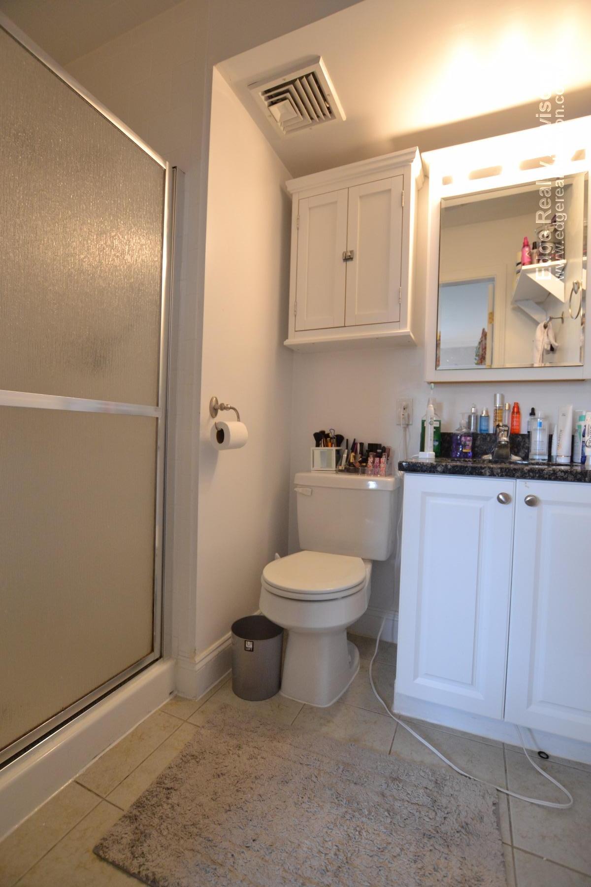 3 bed, 2 bath apartment for rent at 160 Newton St Unit 4, Brighton — photo 7 of 12