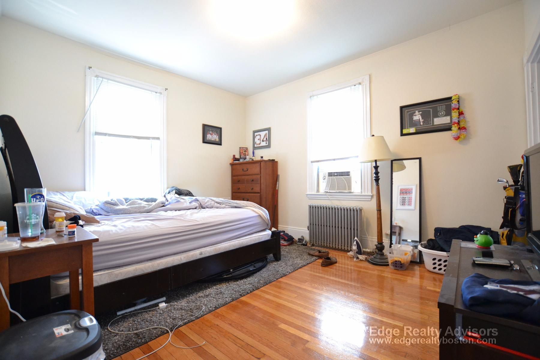 3 bed, 1 bath apartment for rent at 23 Falkland St Unit Boston, Brighton — photo 6 of 12