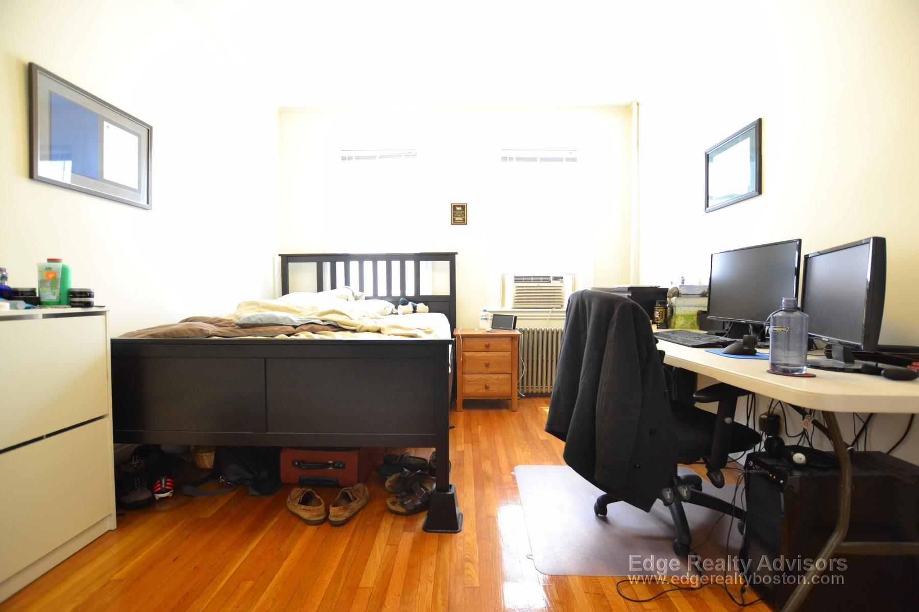 3 bed, 1 bath apartment for rent at 23 Falkland St Unit Boston, Brighton — photo 4 of 12