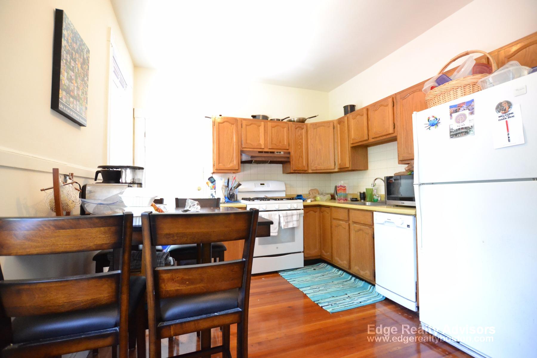 3 bed, 1 bath apartment for rent at 23 Falkland St Unit Boston, Brighton — photo 5 of 12