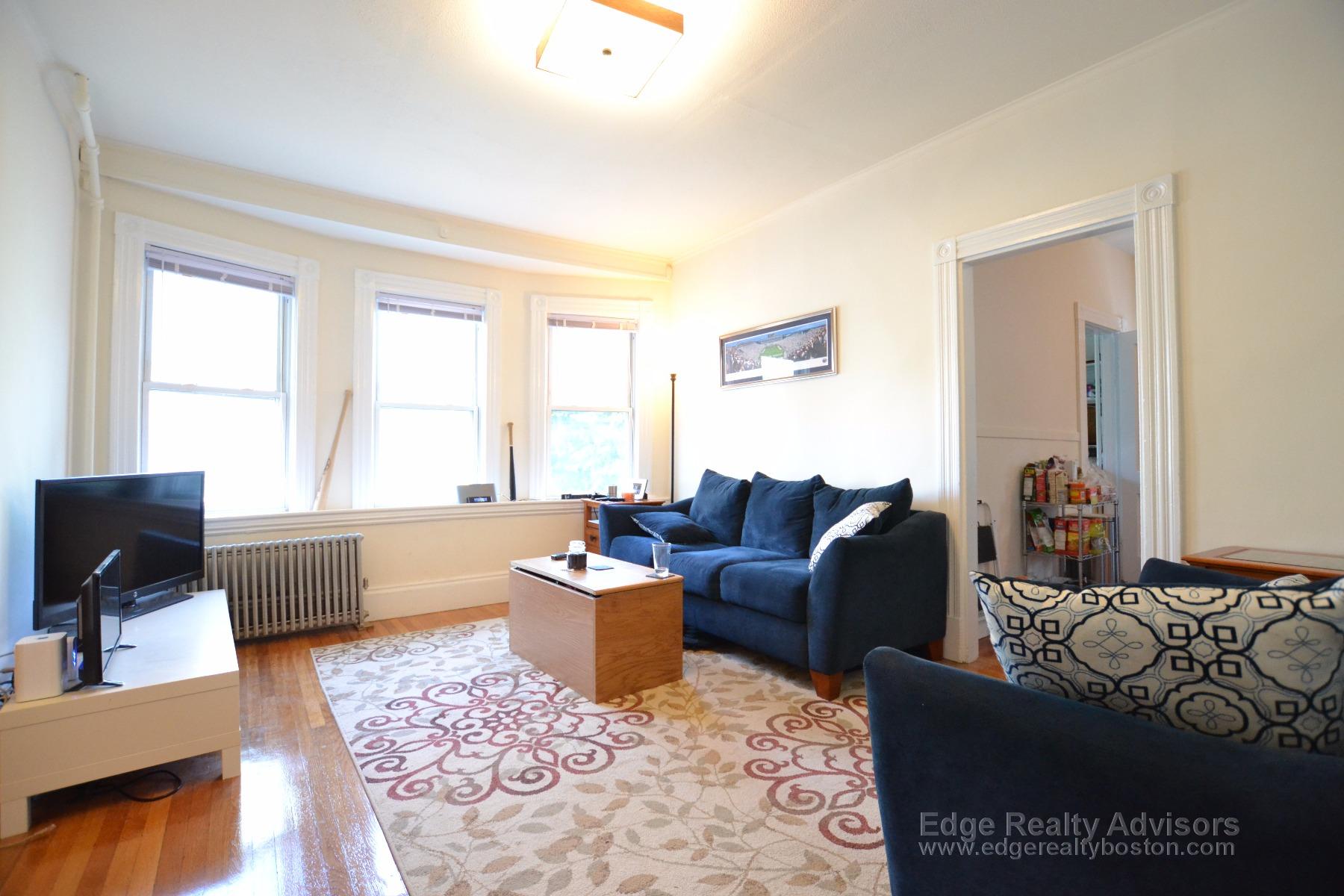 3 bed, 1 bath apartment for rent at 23 Falkland St Unit Boston, Brighton — photo 7 of 12
