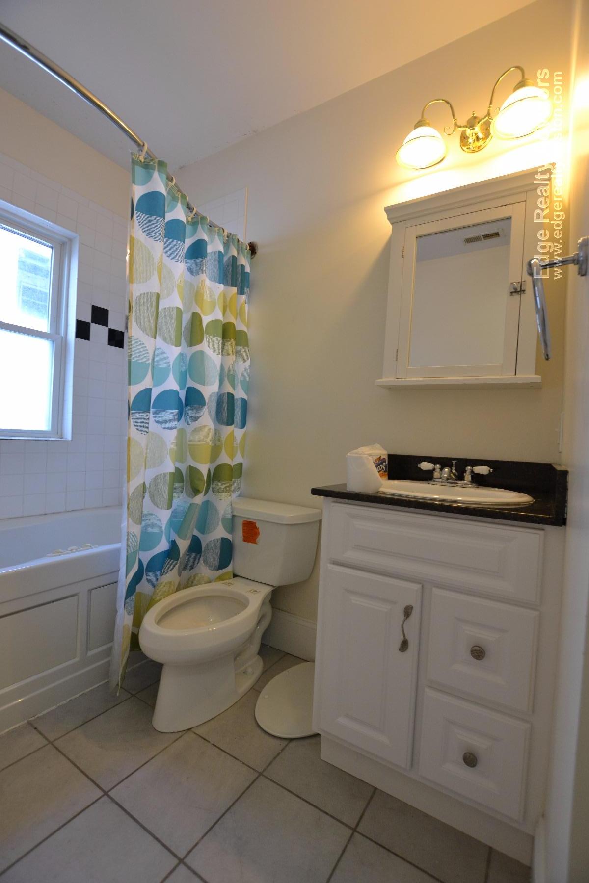 2 bed, 1 bath apartment for rent at 39 Bigelow St Unit 2, Brighton — photo 7 of 9