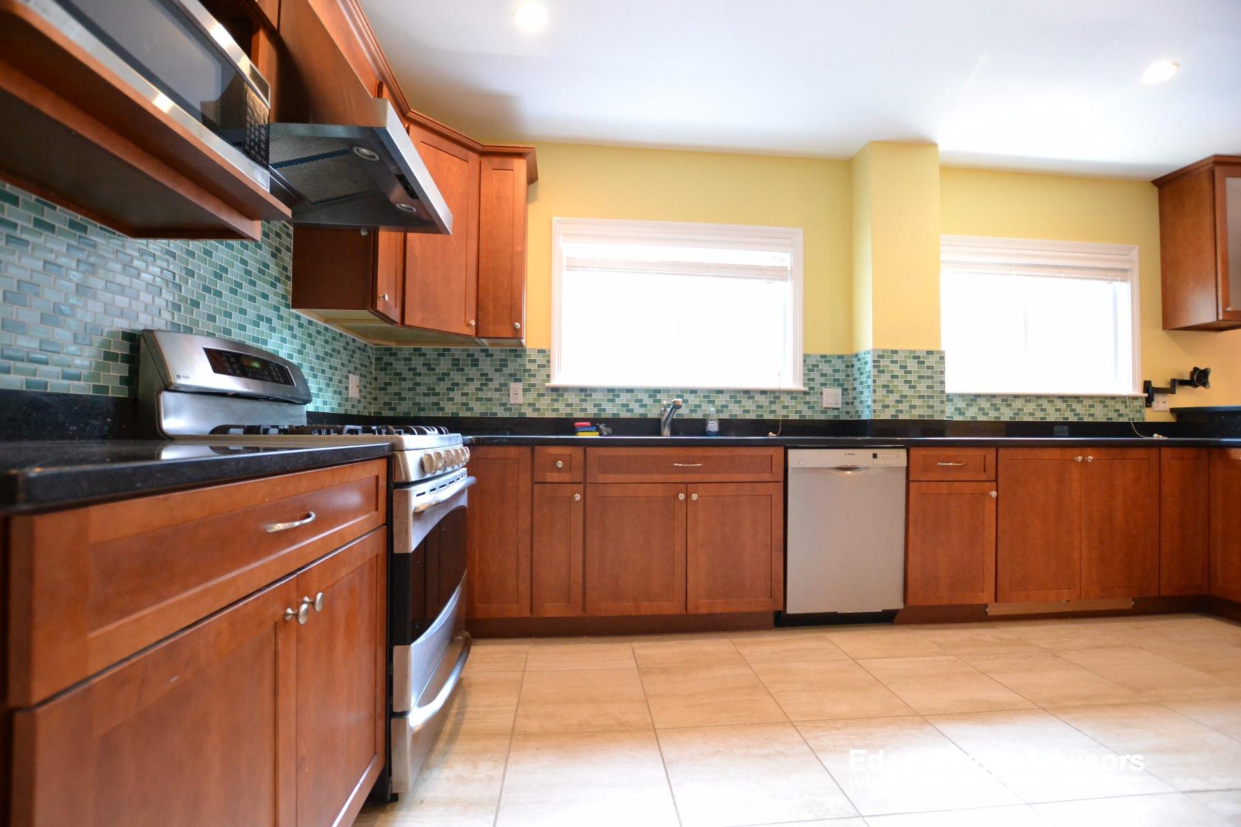 3 bed, 2 bath apartment for rent at 123 Lanark Rd Unit 1, Brighton — photo 1 of 13