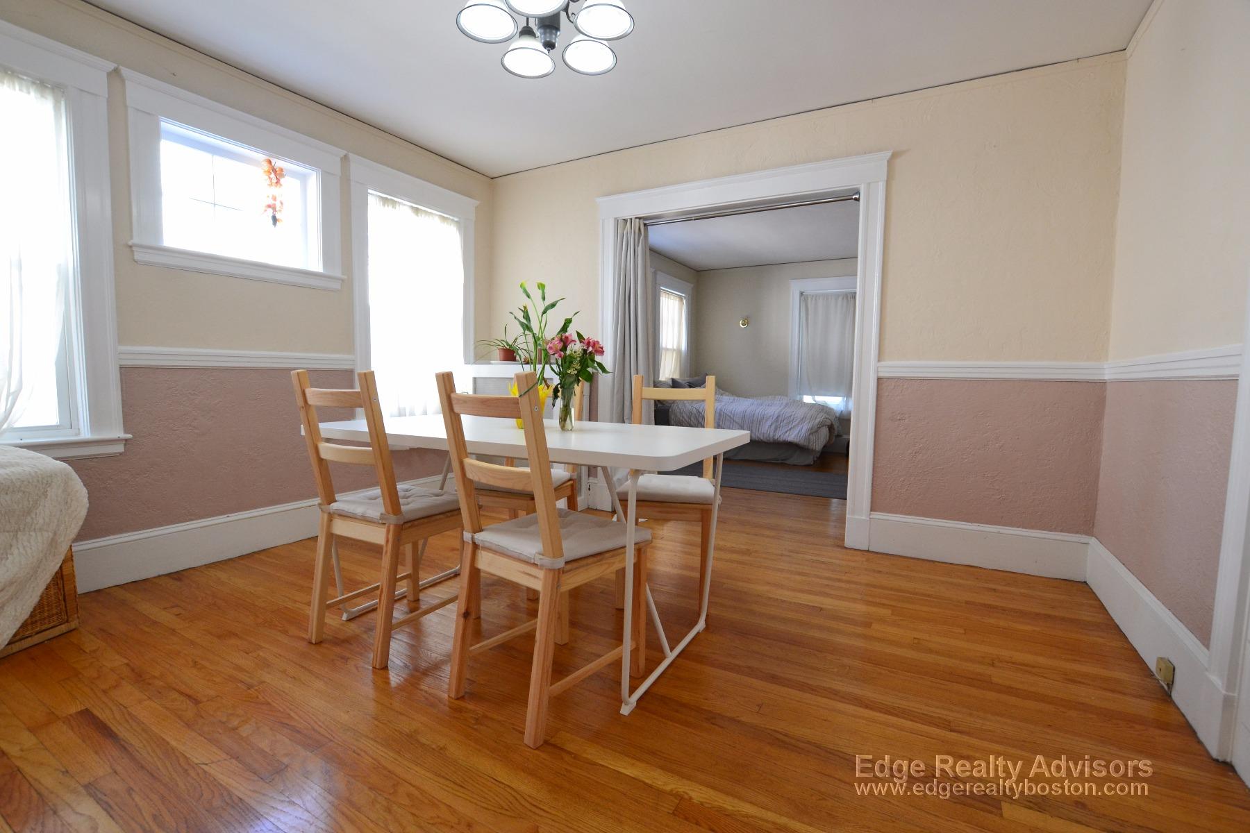 3 bed, 2 bath apartment for rent at 22 Lyne Rd Unit 2, Brighton — photo 7 of 14