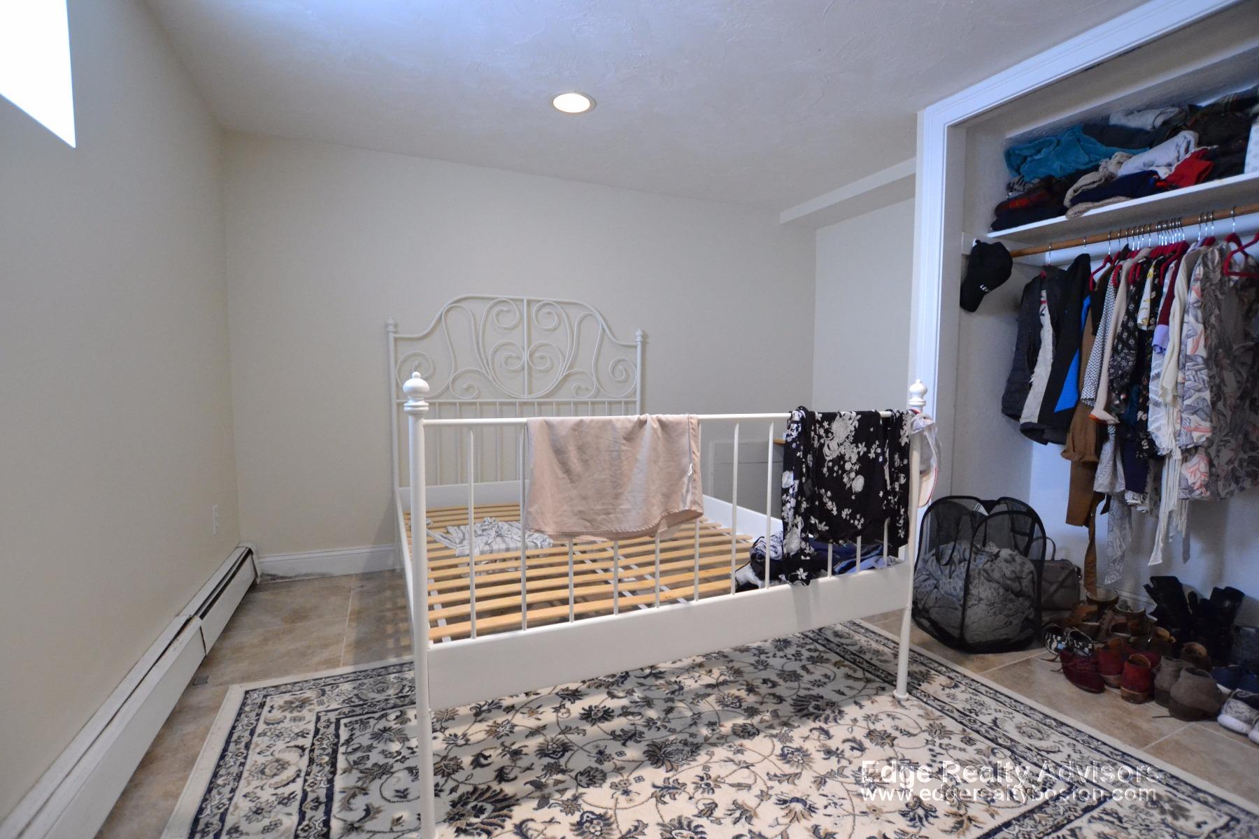 3 bed, 2 bath apartment for rent at 22 Lyne Rd Unit 2, Brighton — photo 11 of 14