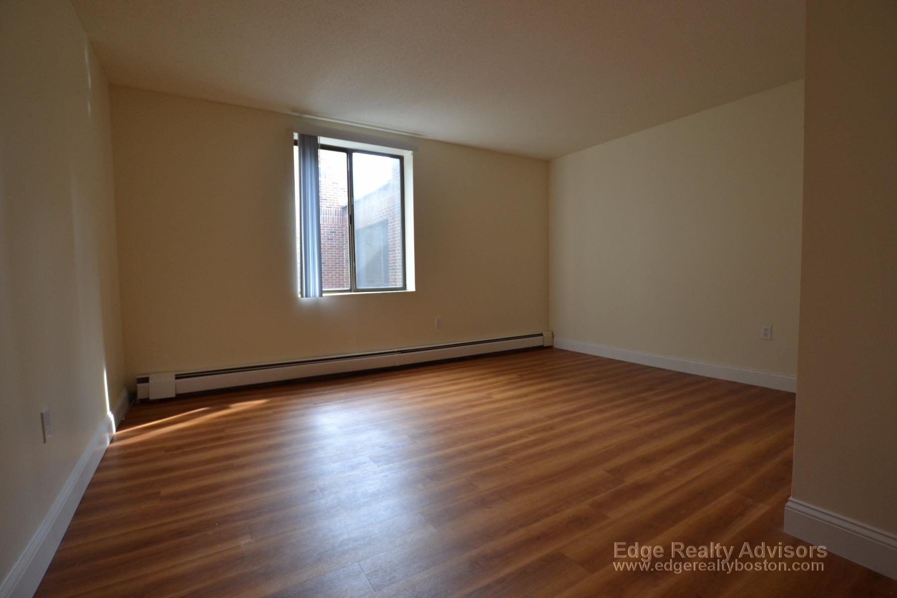 1 bed, 1 bath apartment for rent at 105 Tremont Unit 614, Brighton — photo 6 of 21
