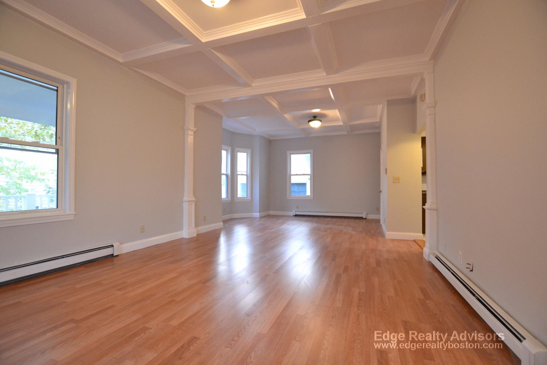 4 bed, 2 bath apartment for rent at 7 Whitman St Unit 1, Dorchester — photo 5 of 10