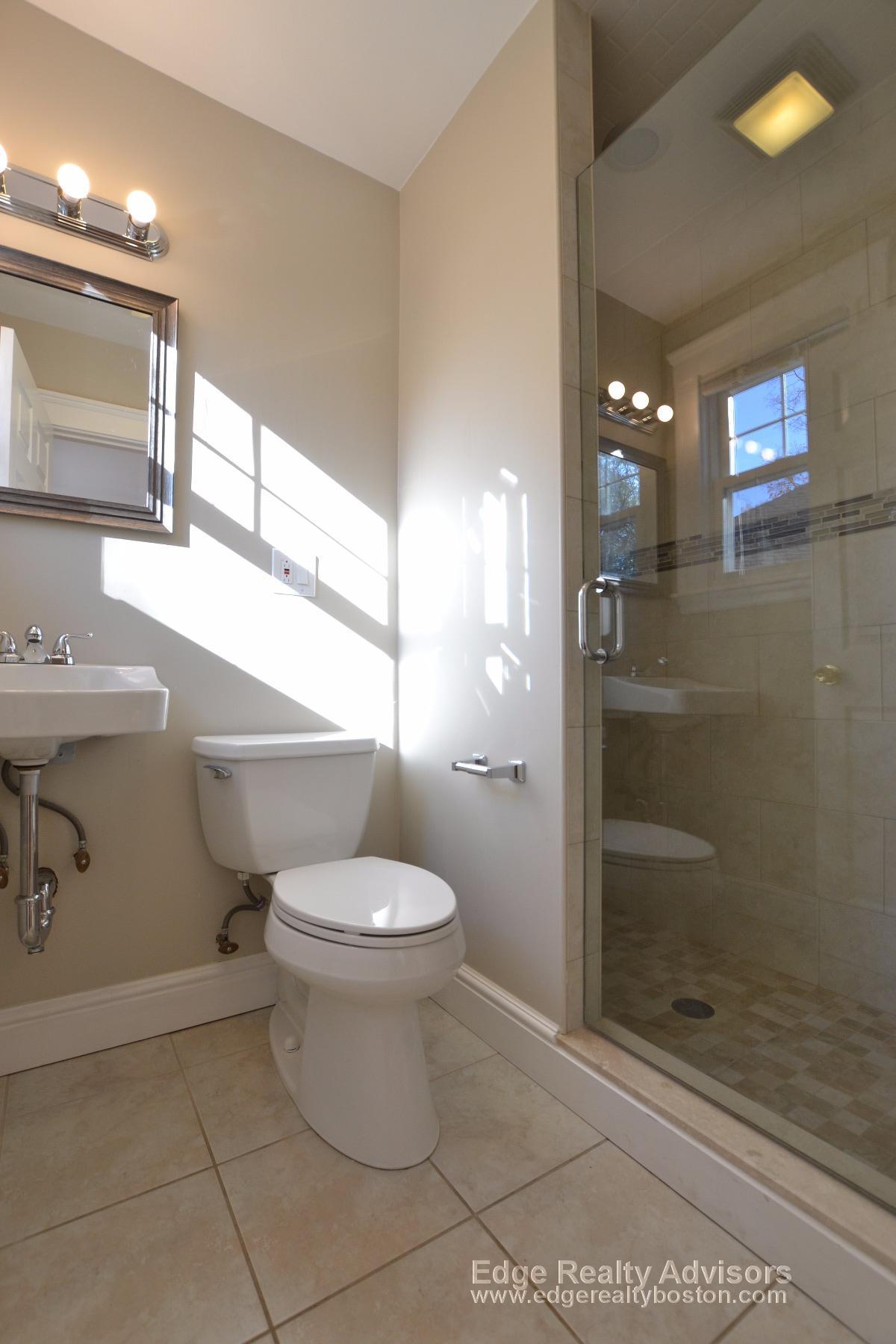 6 bed, 4+ bath apartment for rent at 76 Corey Rd Unit 1, Brighton — photo 15 of 21