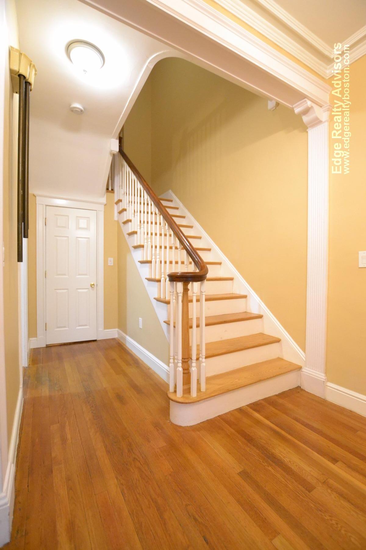 6 bed, 4+ bath apartment for rent at 76 Corey Rd Unit 1, Brighton — photo 21 of 21