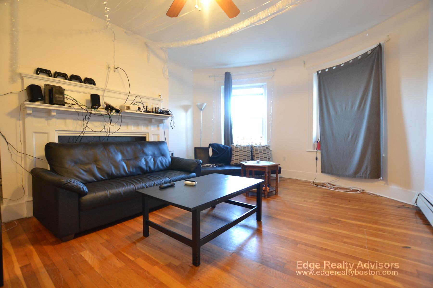 11 Saint Lukes Rd, Allston