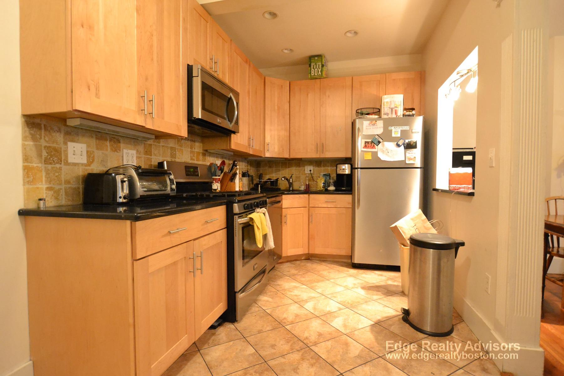 11 Saint Lukes Rd, Allston