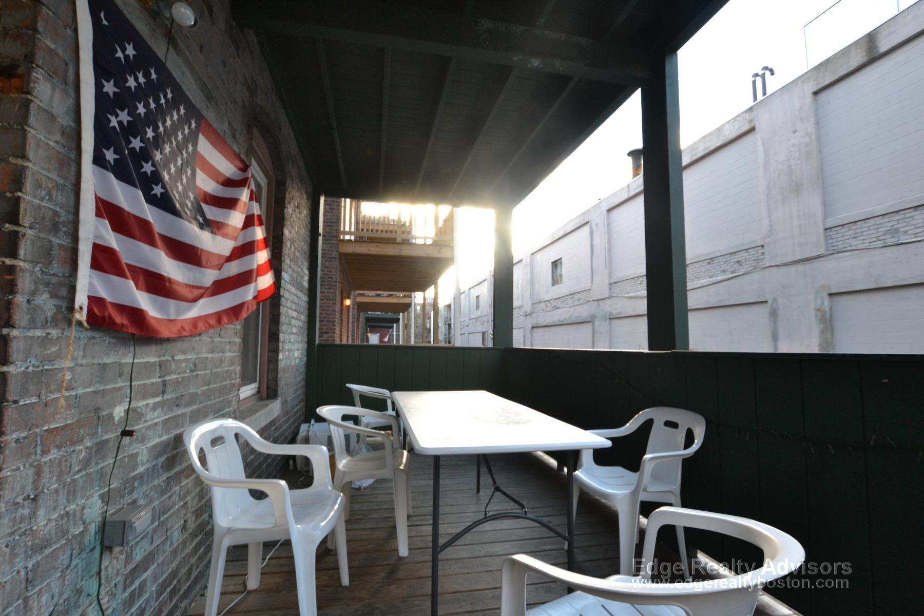 11 Saint Lukes Rd, Allston