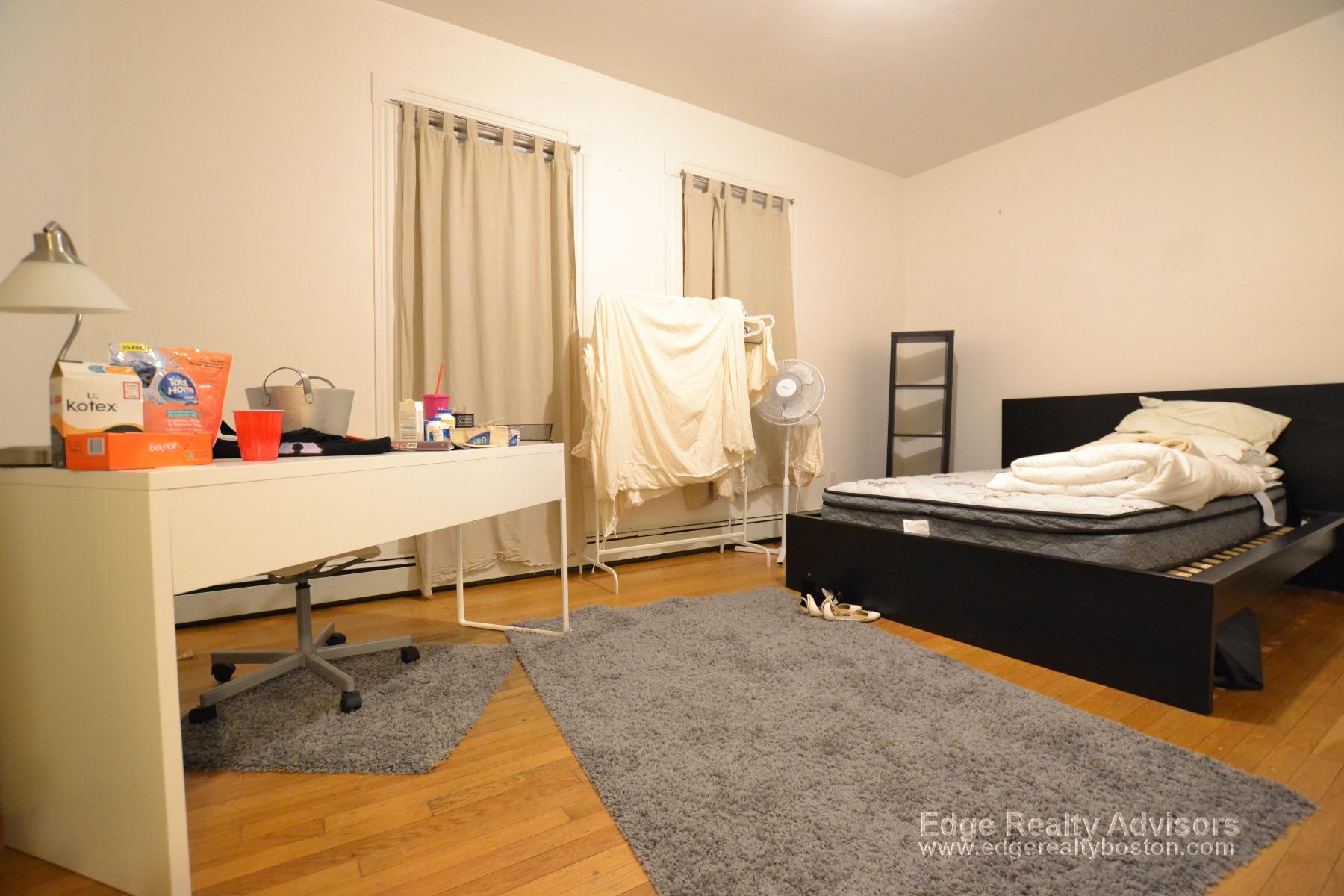 4 bed, 2 bath apartment for rent at 68 Chester St Unit 1, Allston — photo 7 of 20