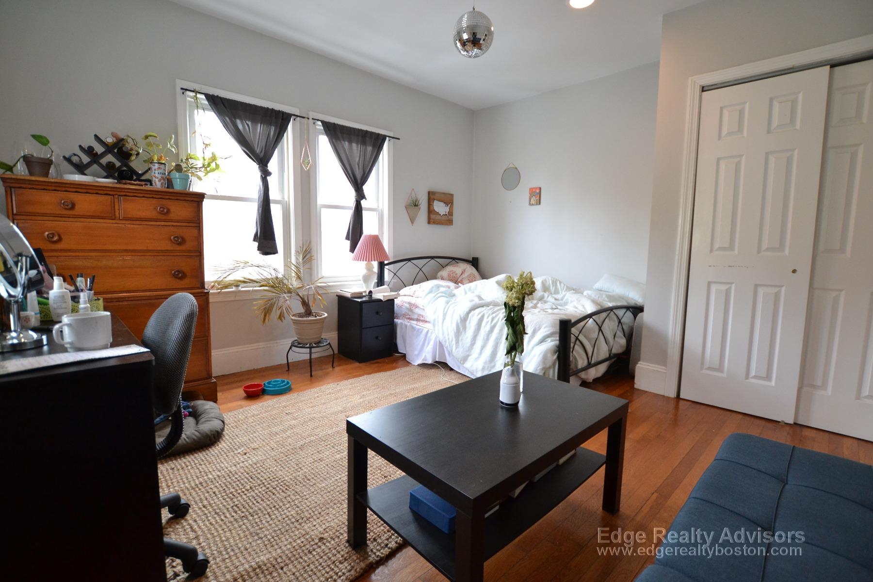 36 Long Ave, Allston