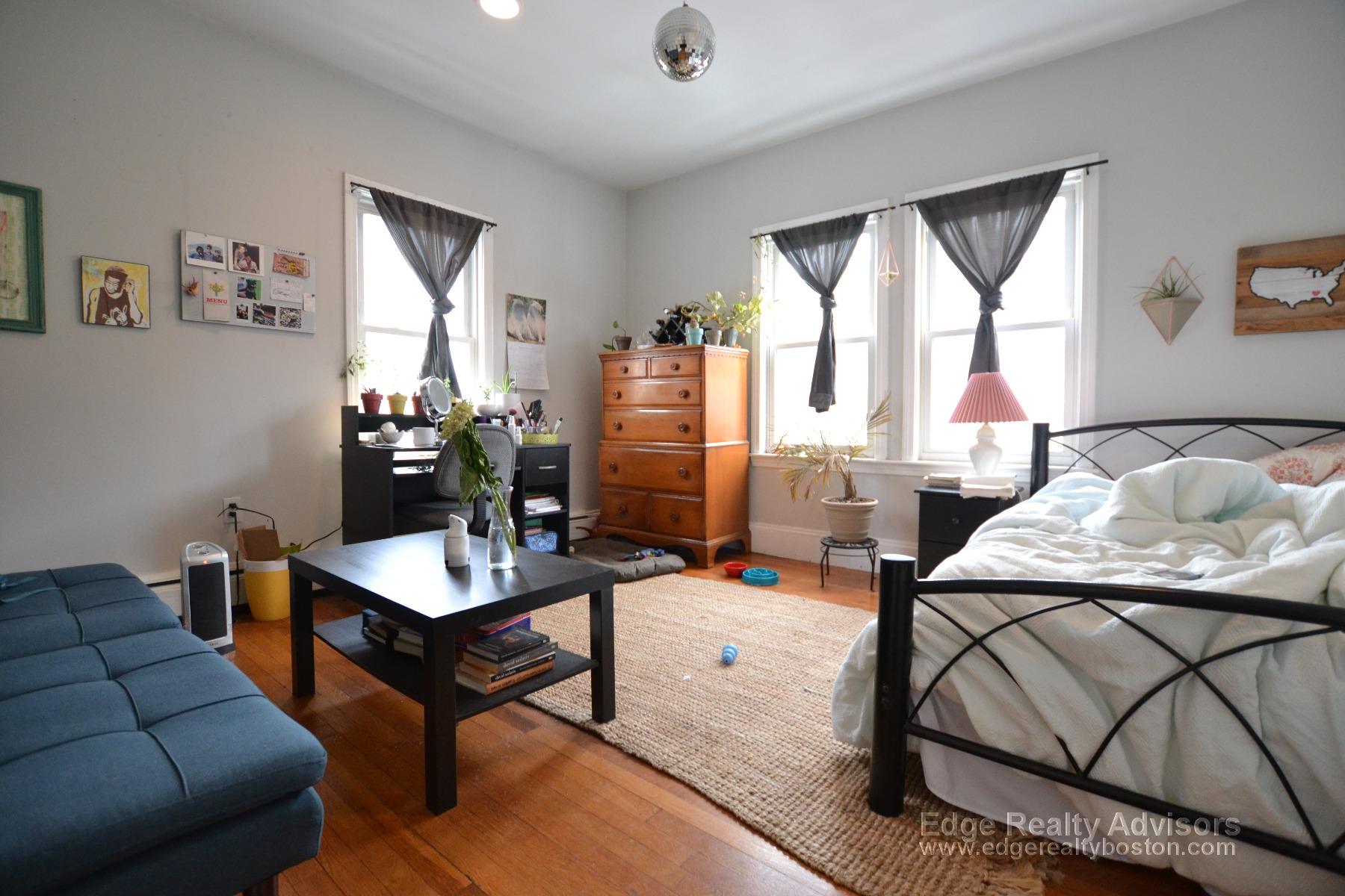 36 Long Ave, Allston