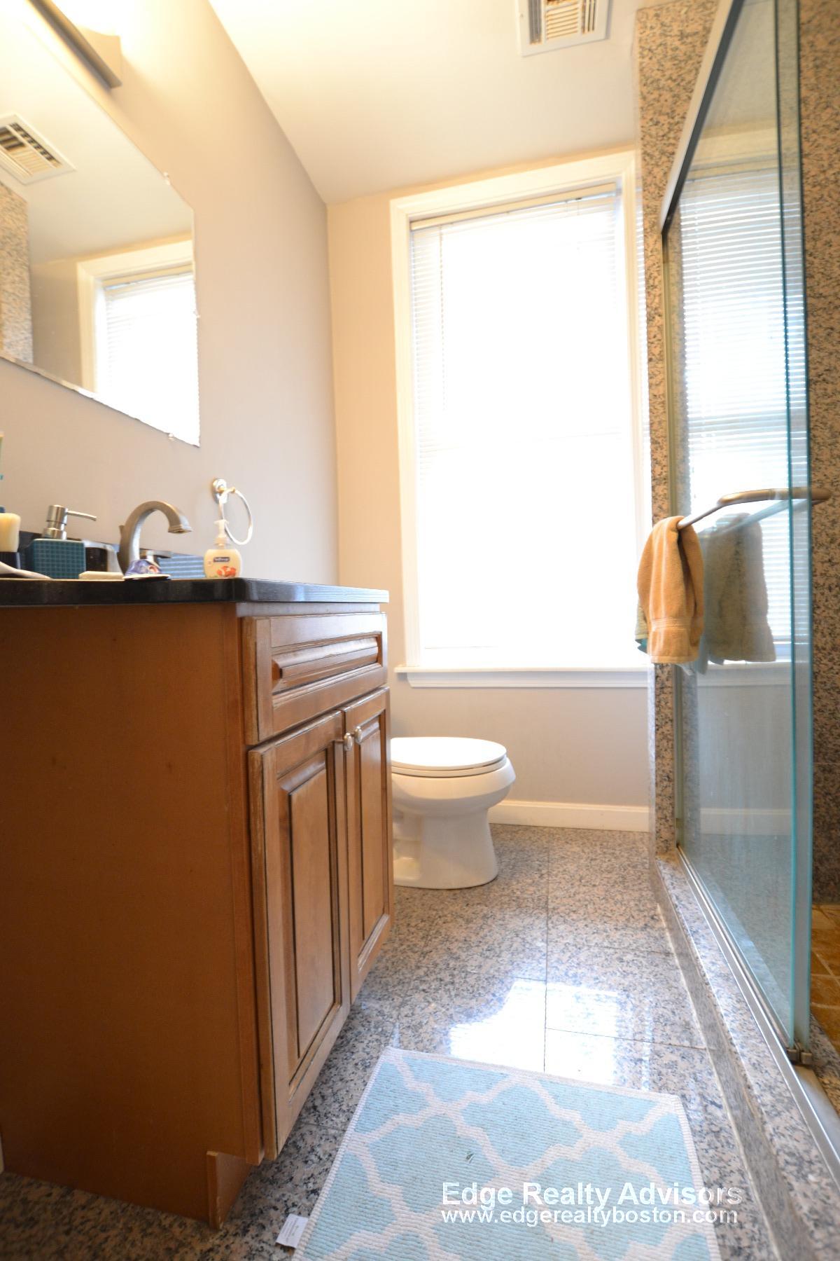 4 bed, 2 bath apartment for rent at 49 Allston St Unit 1, Allston — photo 7 of 9