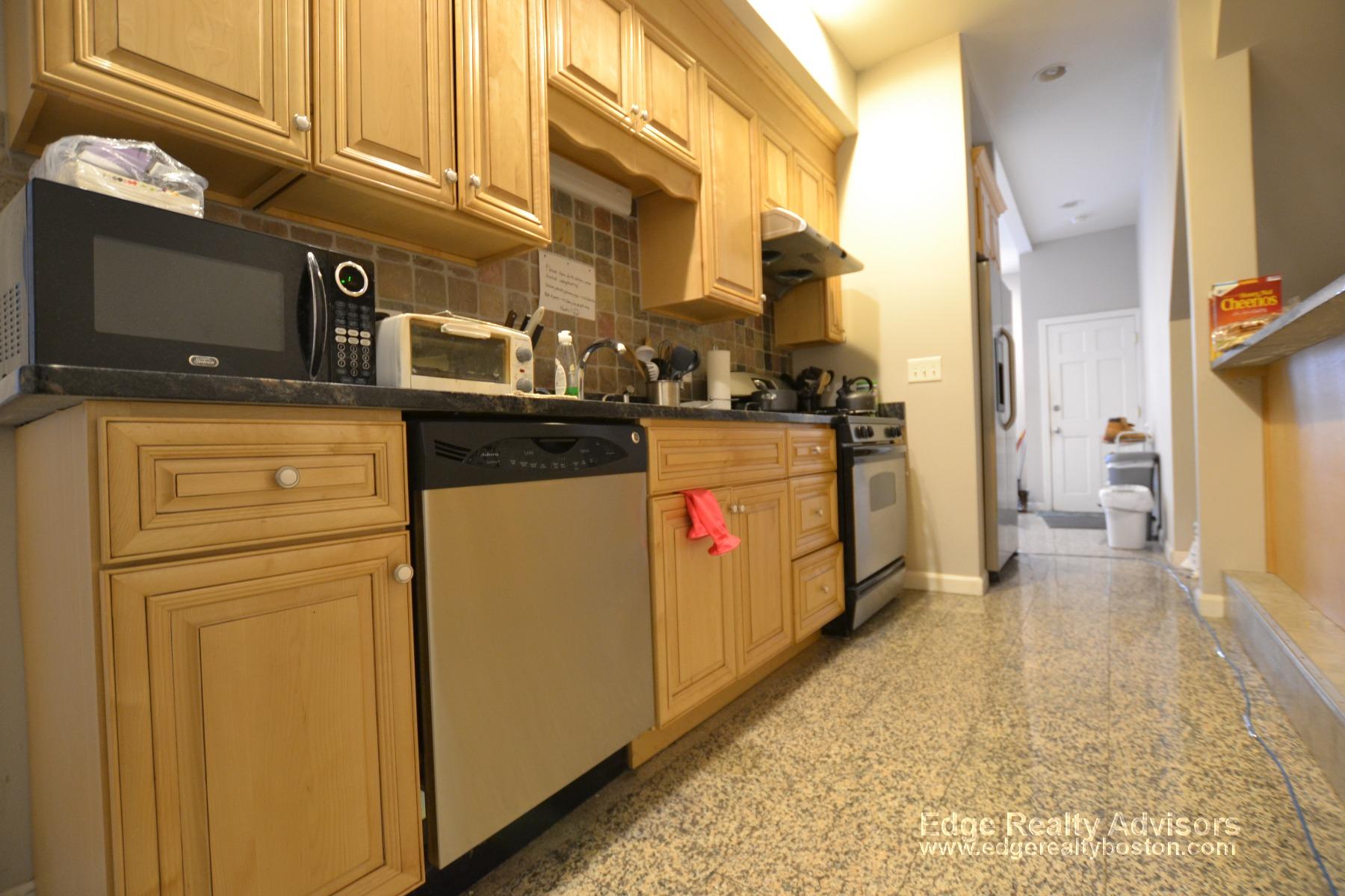 4 bed, 2 bath apartment for rent at 49 Allston St Unit 1, Allston — photo 1 of 9