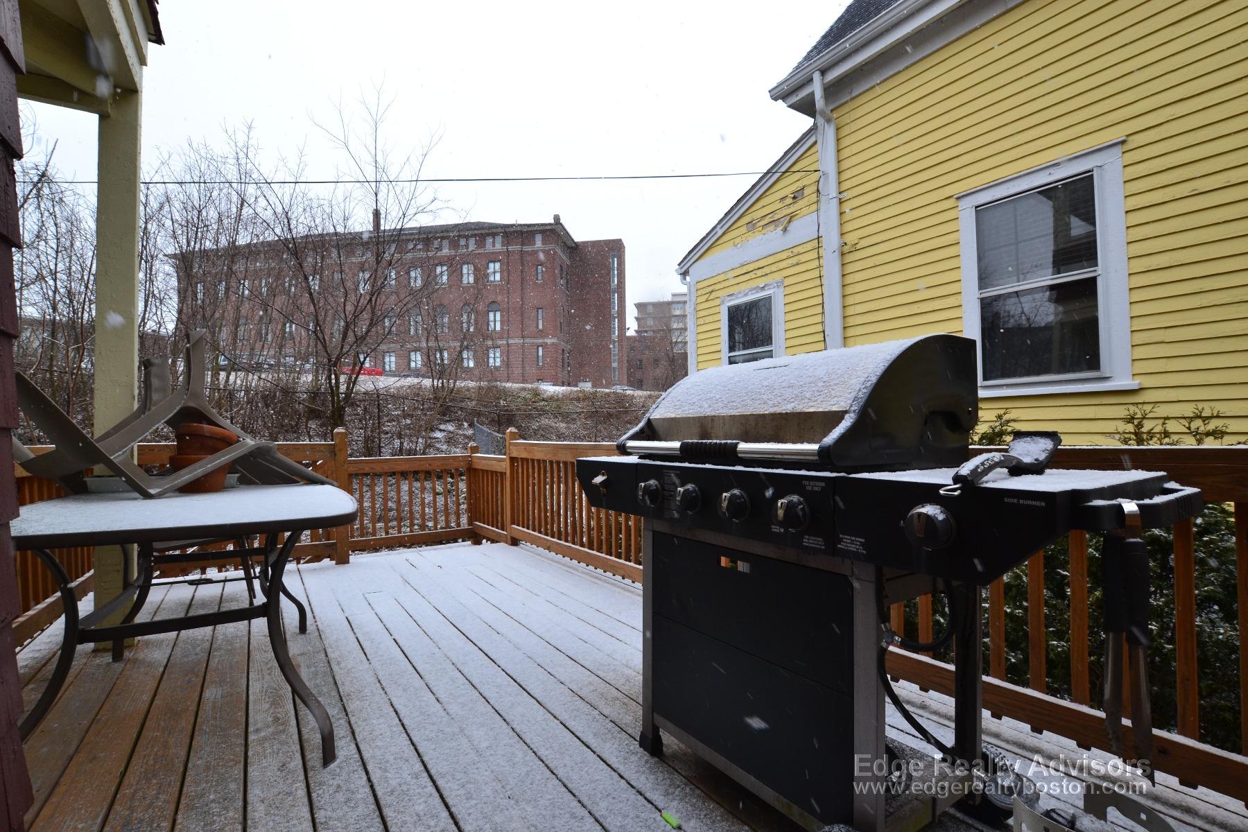 5 bed, 2 bath apartment for rent at 8 Barstow St Unit 1, Allston — photo 9 of 14