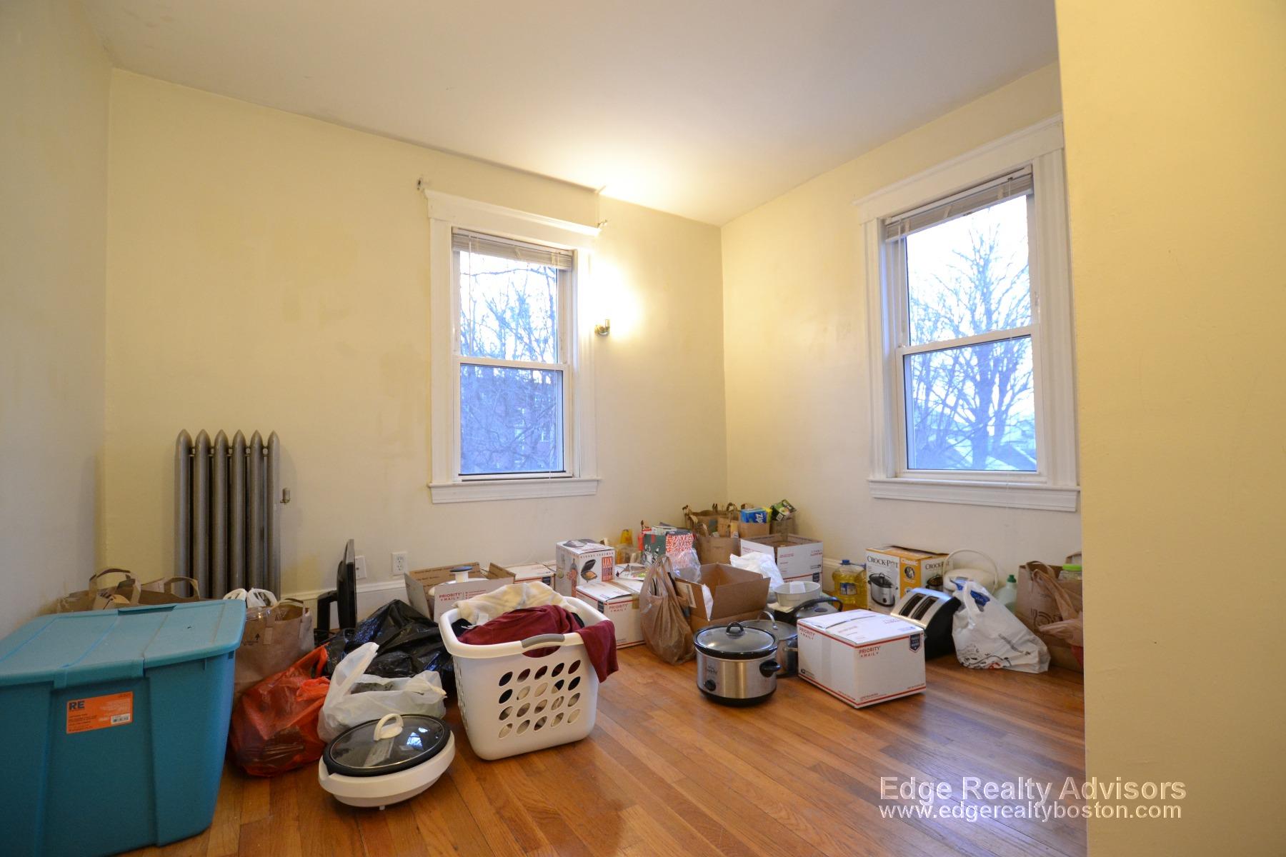 2 bed, 1 bath apartment for rent at 66 Claymoss Rd Unit 1, Brighton — photo 9 of 11