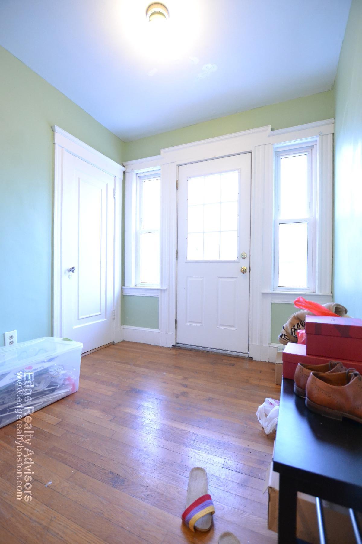 2 bed, 1 bath apartment for rent at 66 Claymoss Rd Unit 1, Brighton — photo 10 of 11