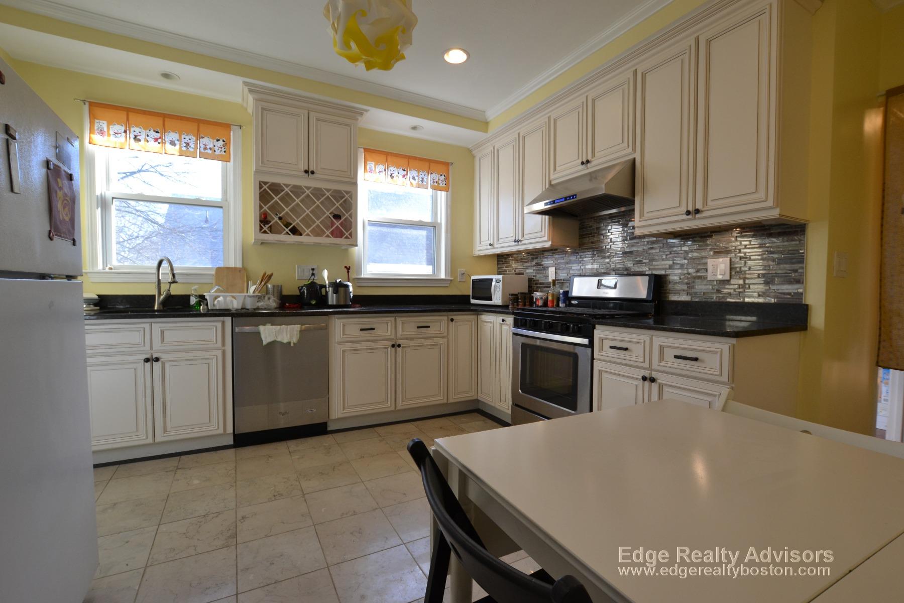 35 Palmer St, Waltham