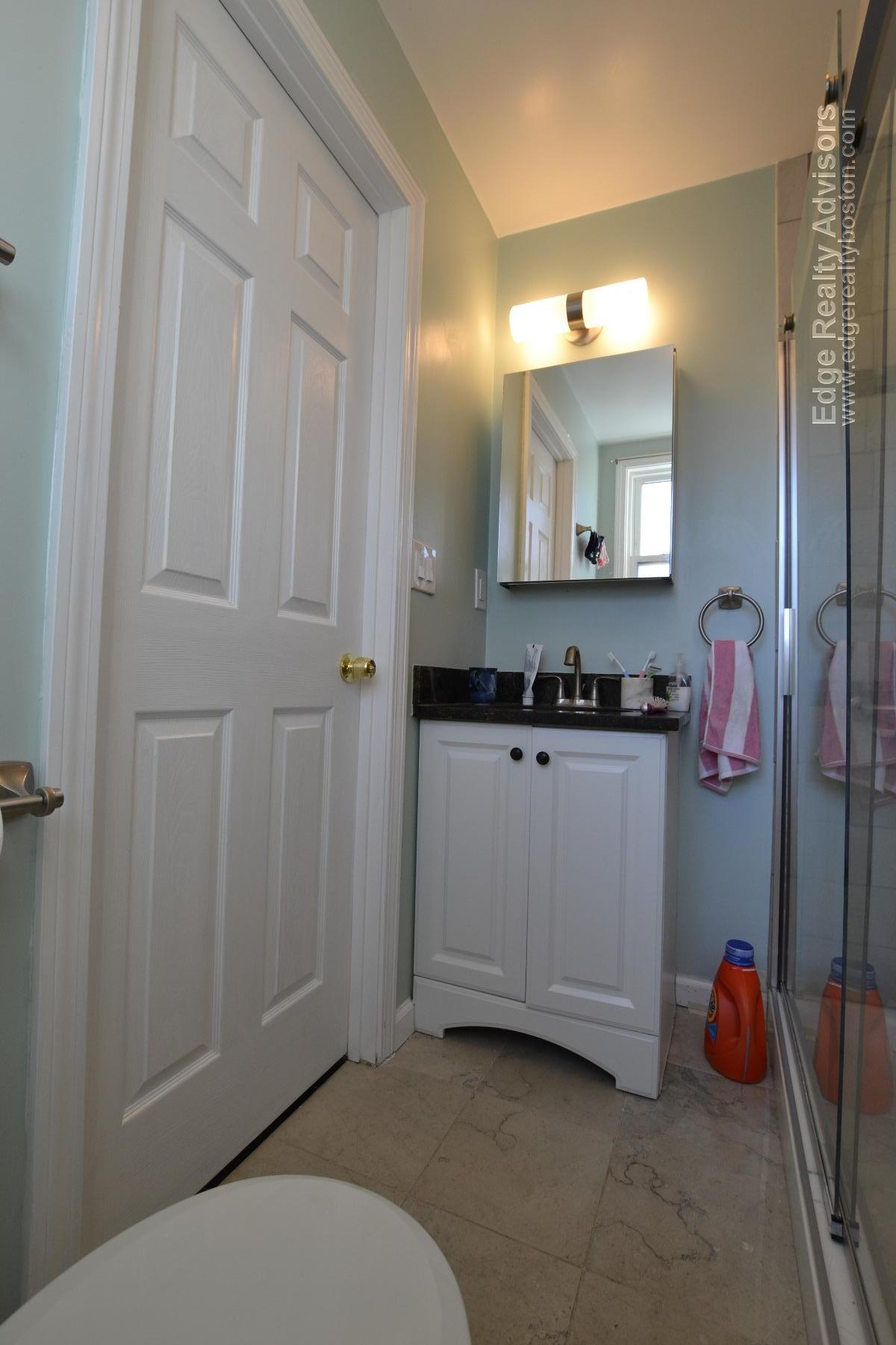 35 Palmer St, Waltham