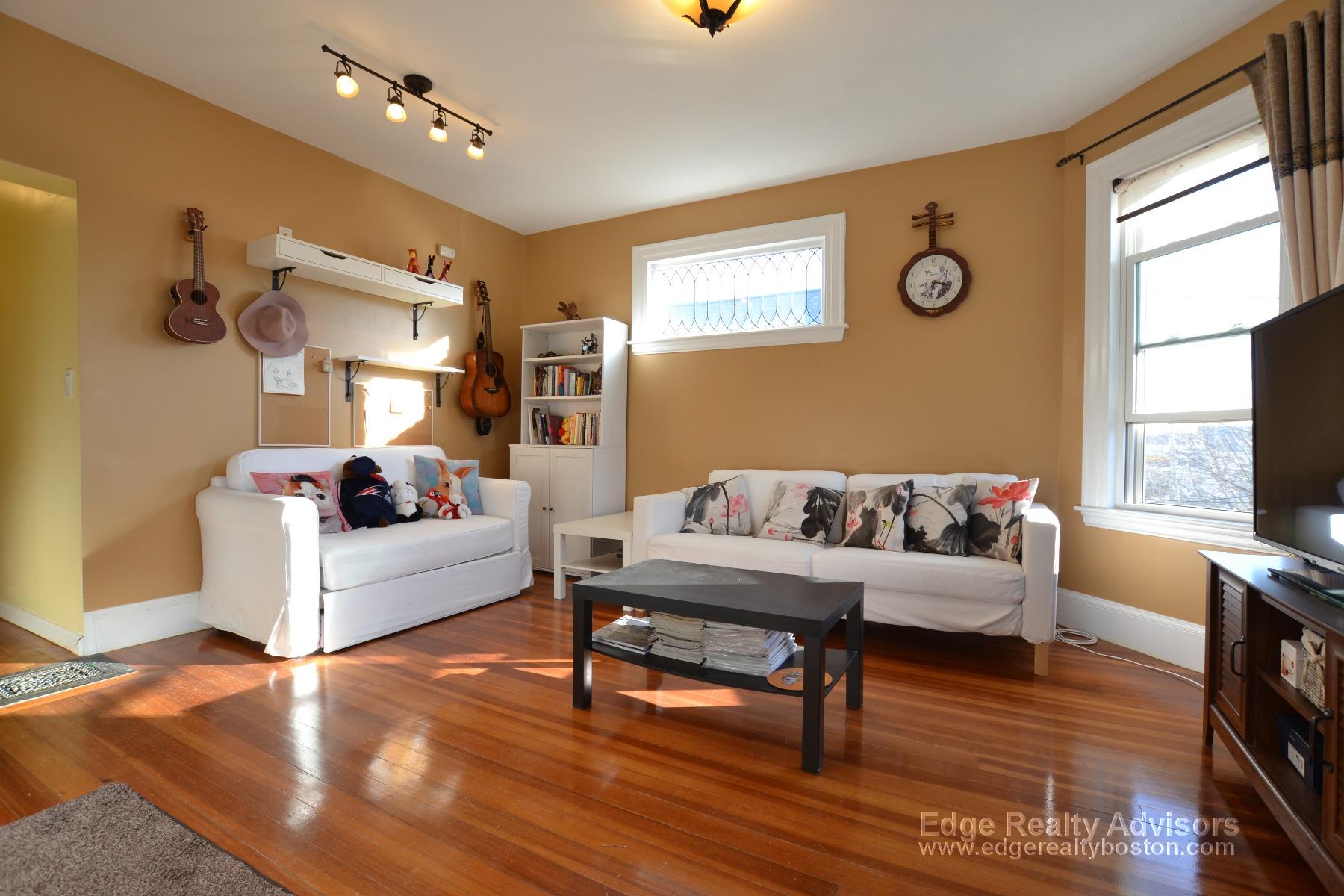 35 Palmer St, Waltham