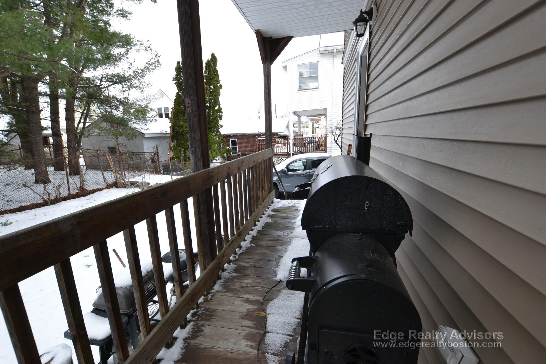 3 bed, 2 bath apartment for rent at 210 Arlington St Unit 1, Watertown — photo 9 of 9
