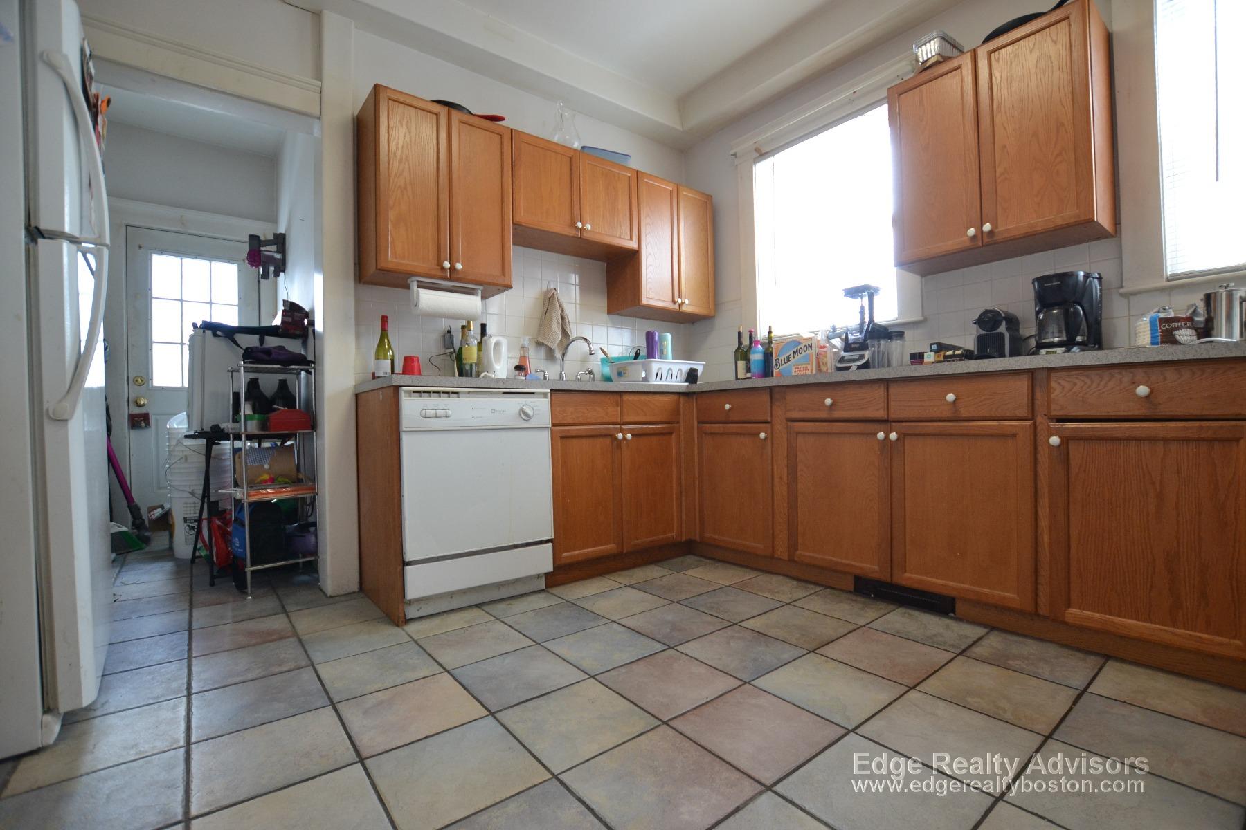 140 Brooks St, Brighton