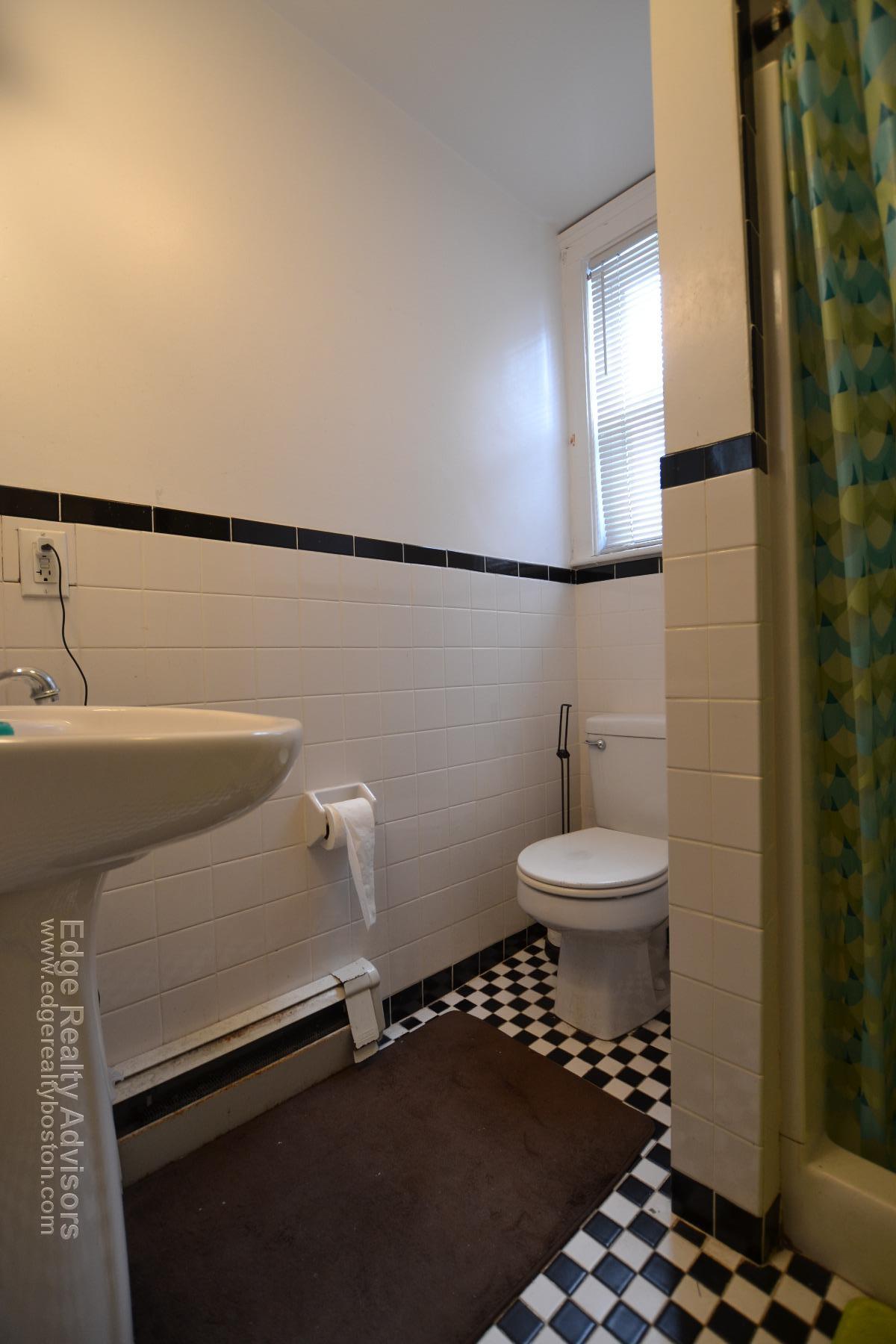 140 Brooks St, Brighton