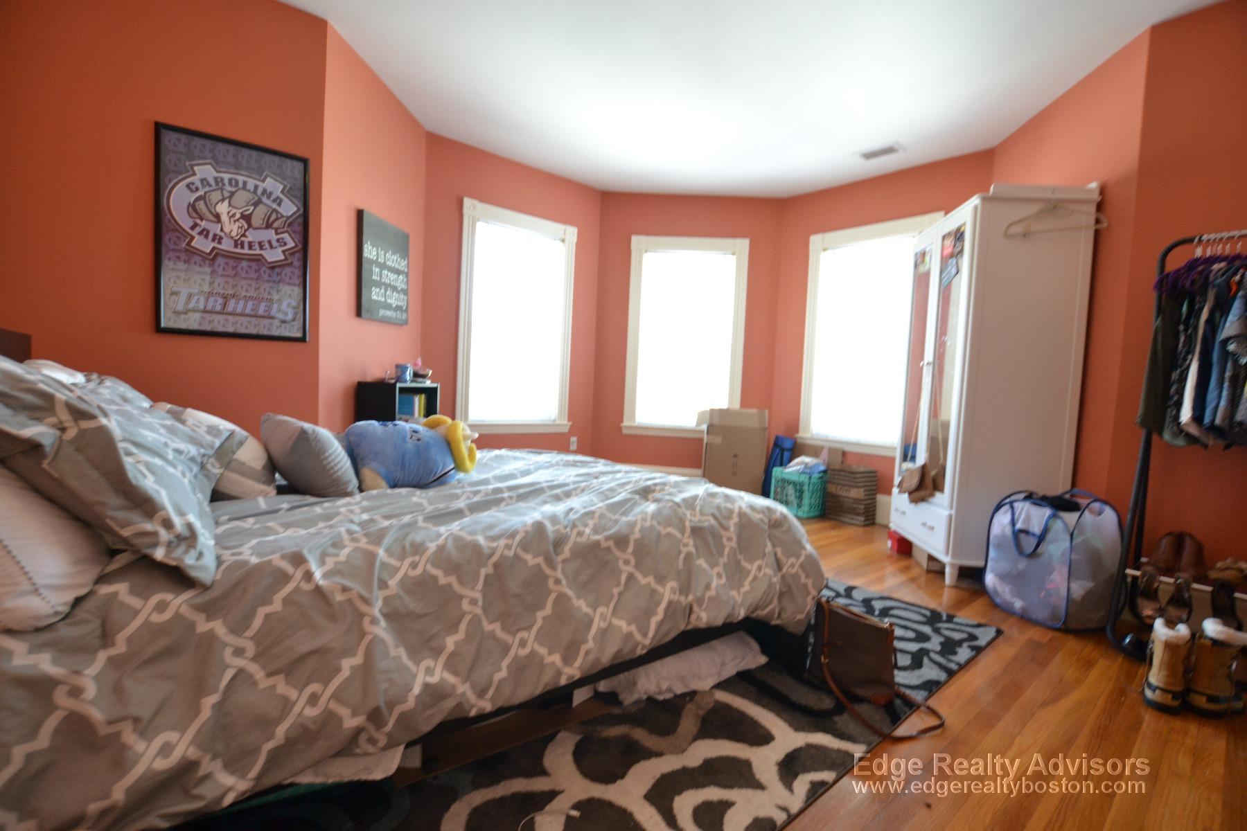 27 Eulita Ter, Brighton