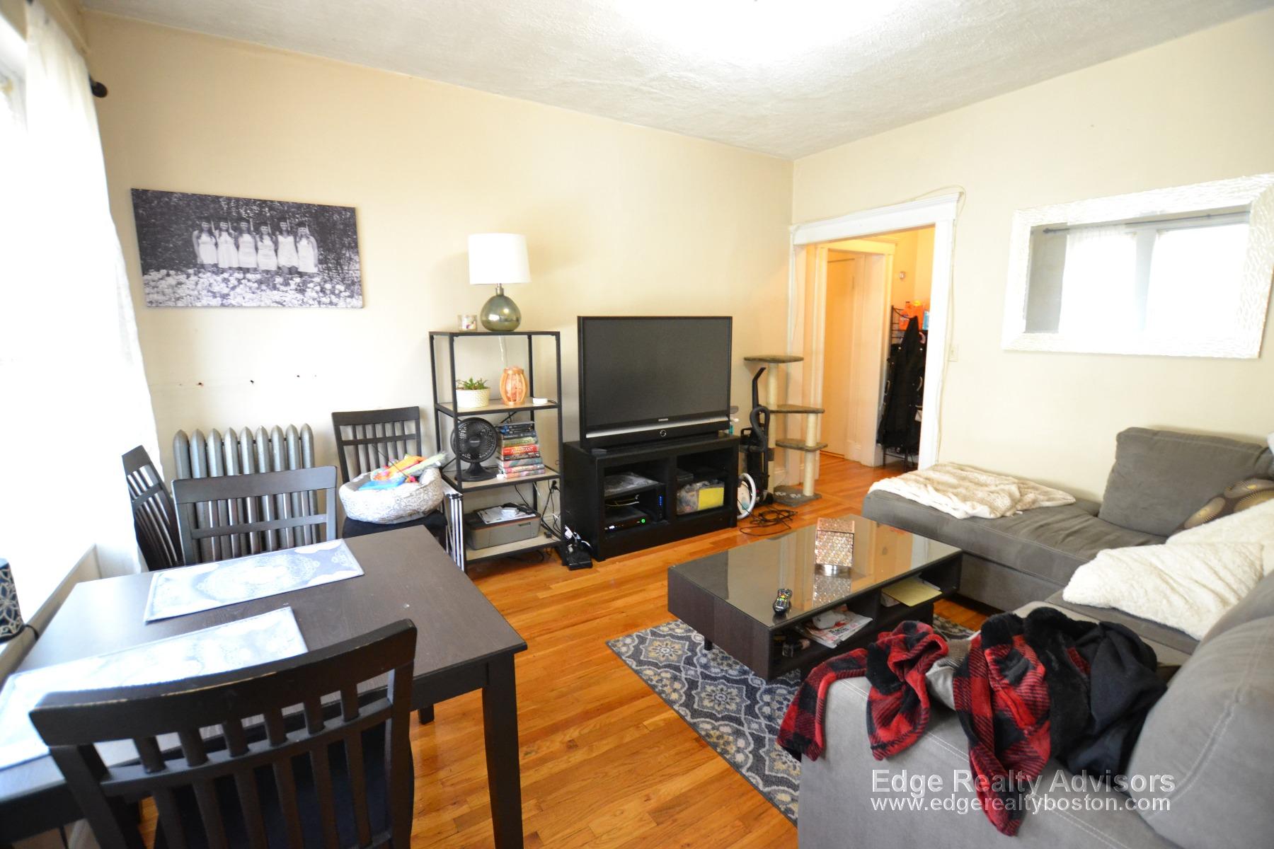 2 bed, 1 bath apartment for rent at 274 Kelton St Unit 12, Allston — photo 2 of 8